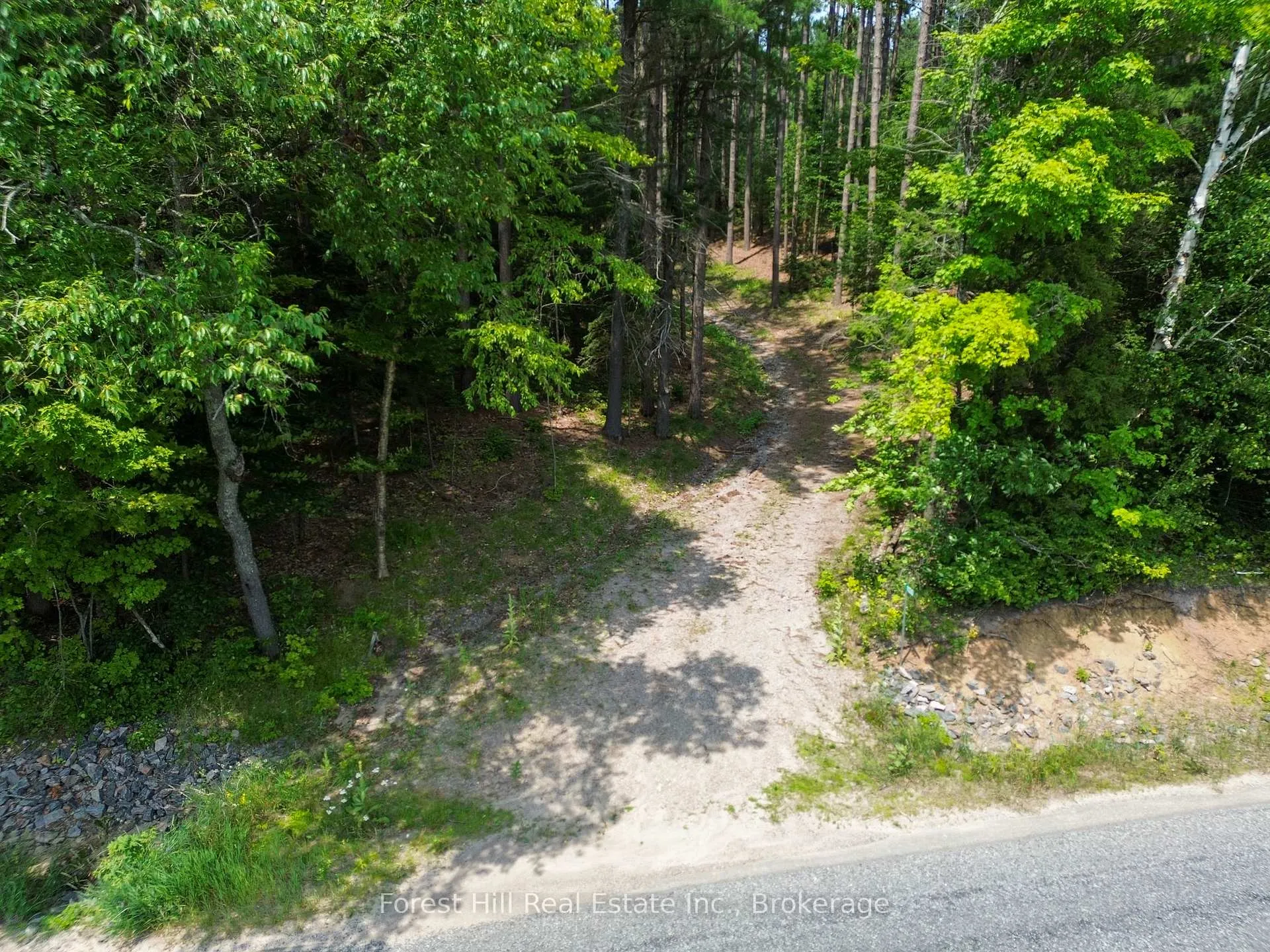 Photo 5 of 1130 Chetwynd Road, Armour — HOMEH