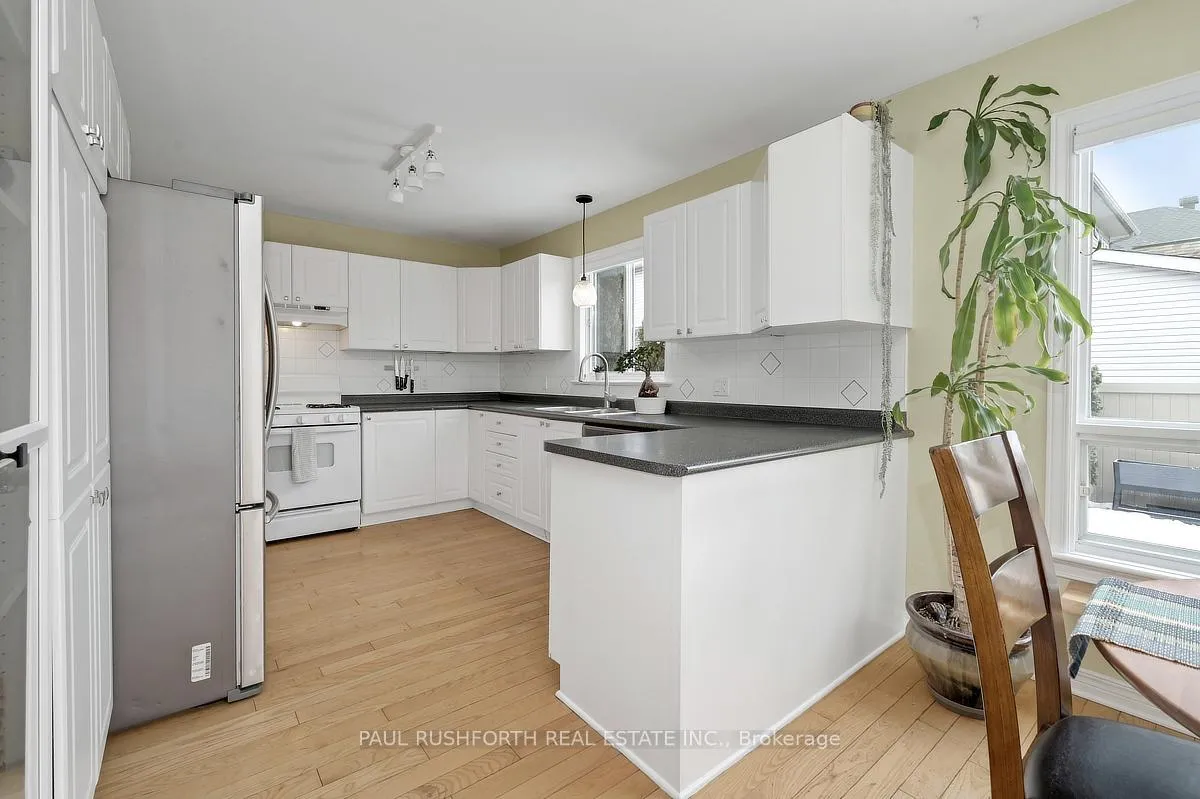 Photo 7 of 6419 Bernice Court, Ottawa, Convent Glen North — HOMEH