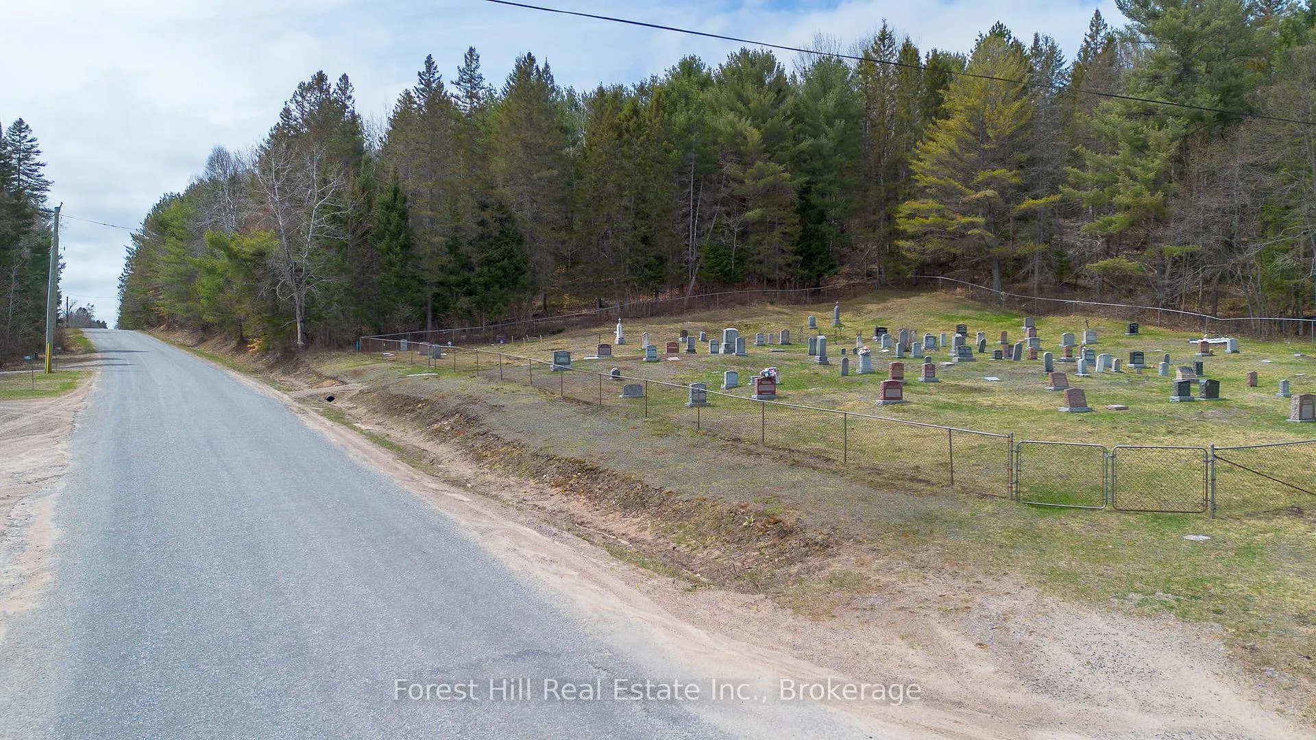 Photo 18 of 1160 Chetwynd Road S, Armour — HOMEH