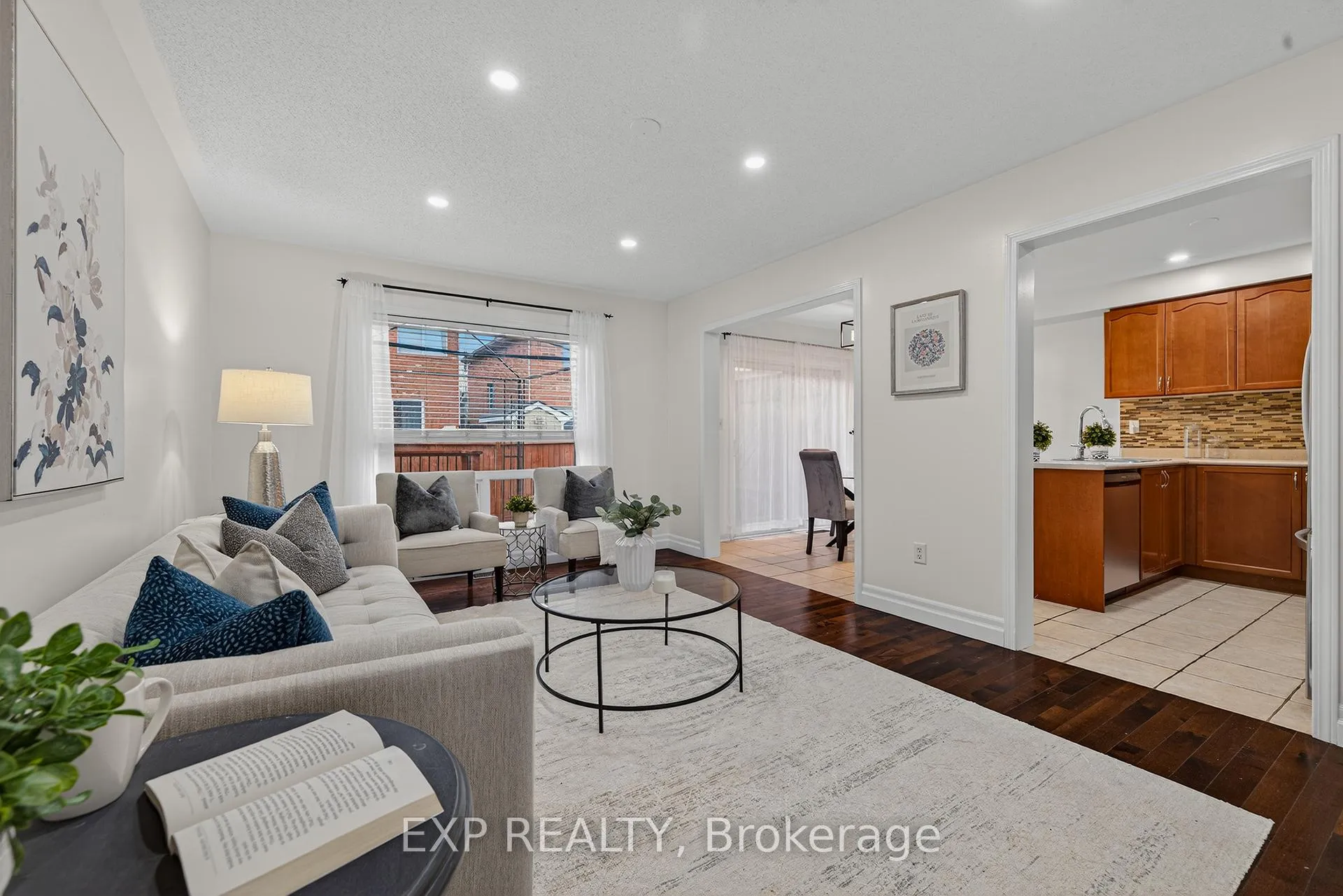 Photo 8 of 4067 Donnic Drive, Burlington, Alton — HOMEH