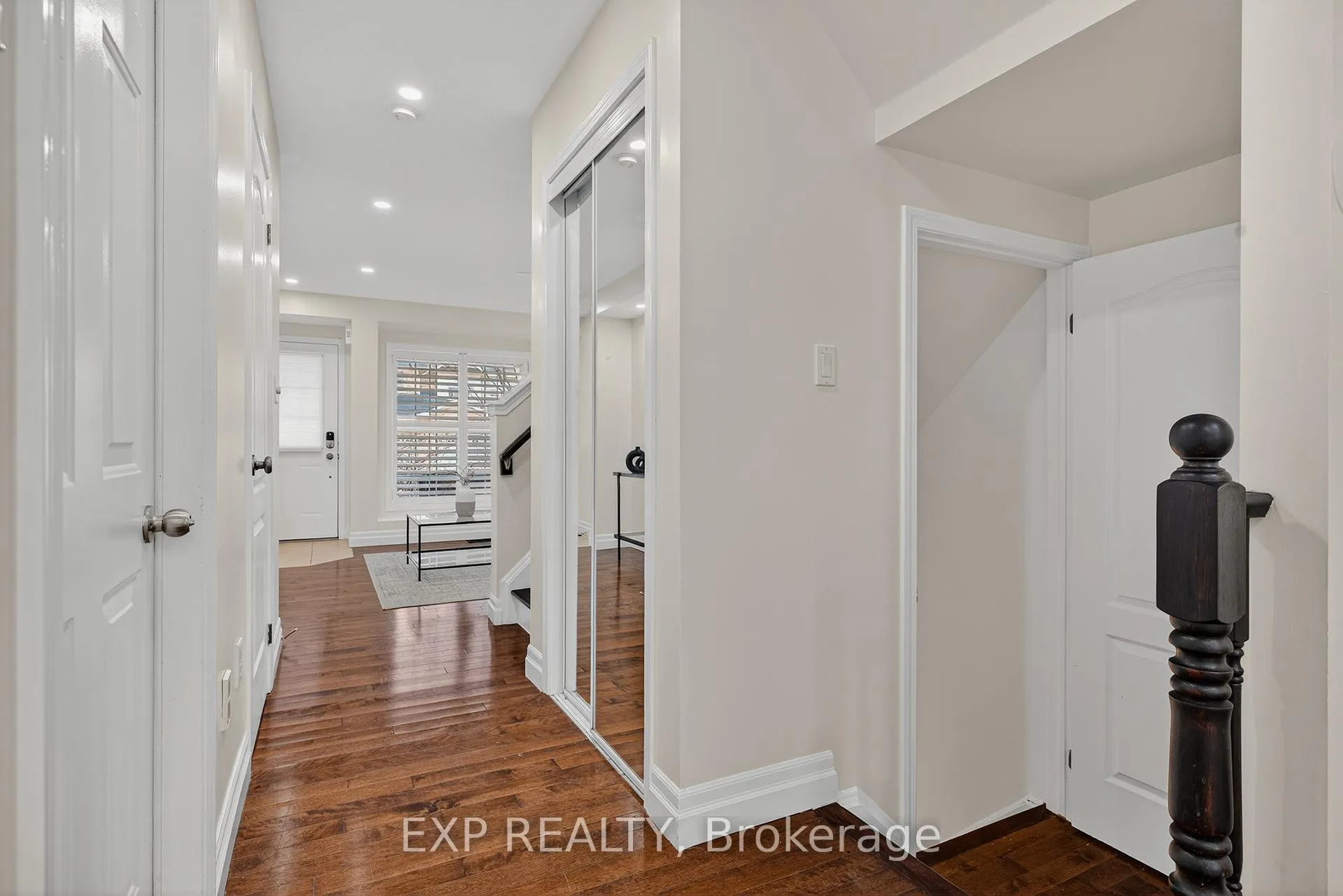 Photo 16 of 4067 Donnic Drive, Burlington, Alton — HOMEH
