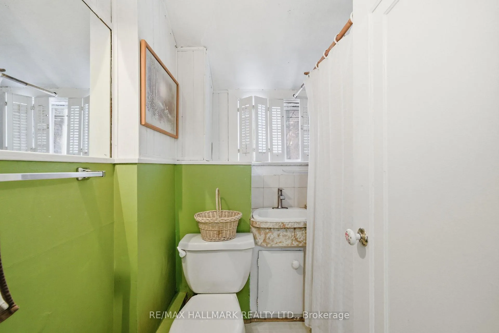 Photo 20 of 217 Snowdon Avenue, Toronto, Lawrence Park North — HOMEH
