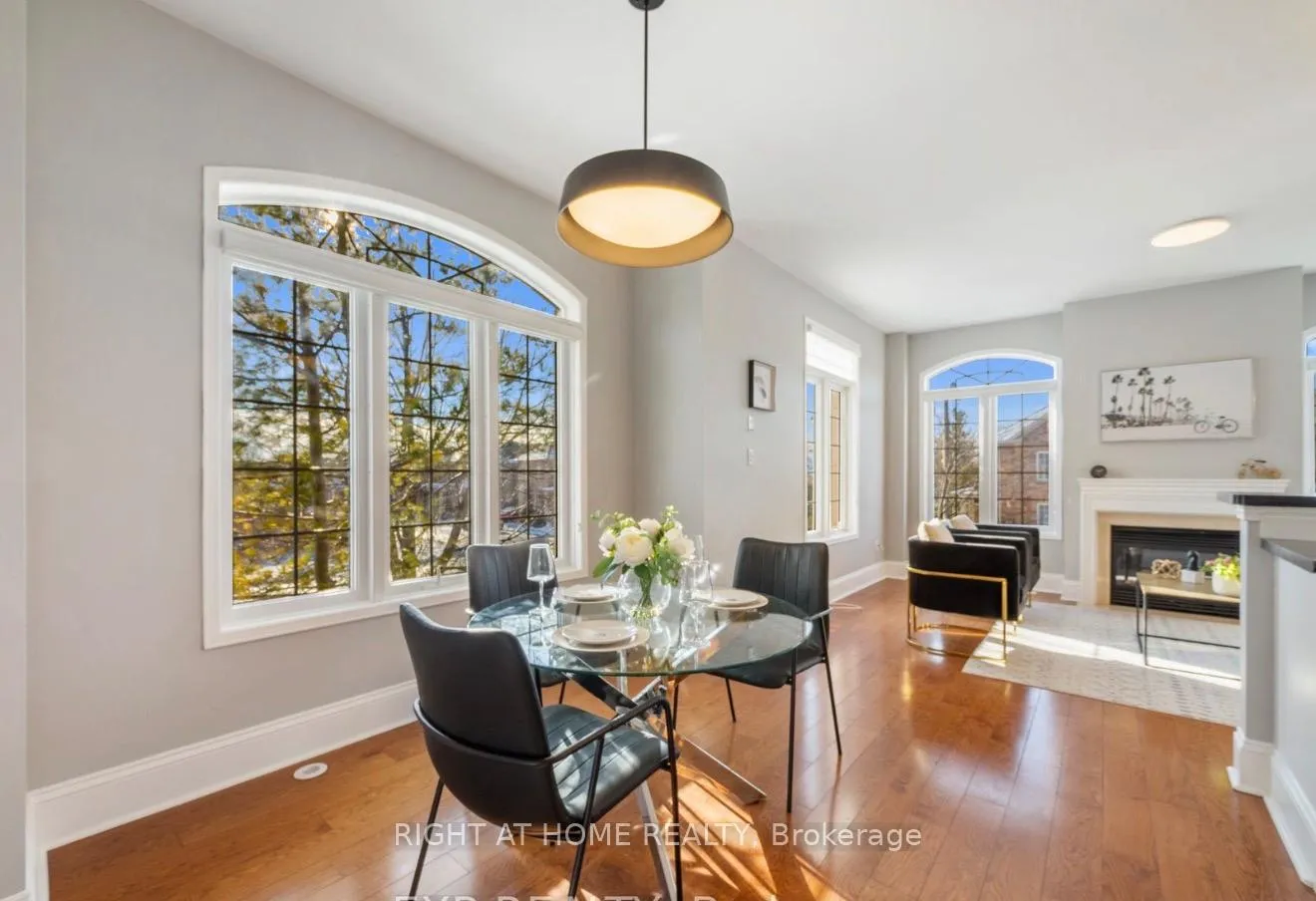 Photo 7 of 2342 Sutton Drive, Burlington, Orchard — HOMEH