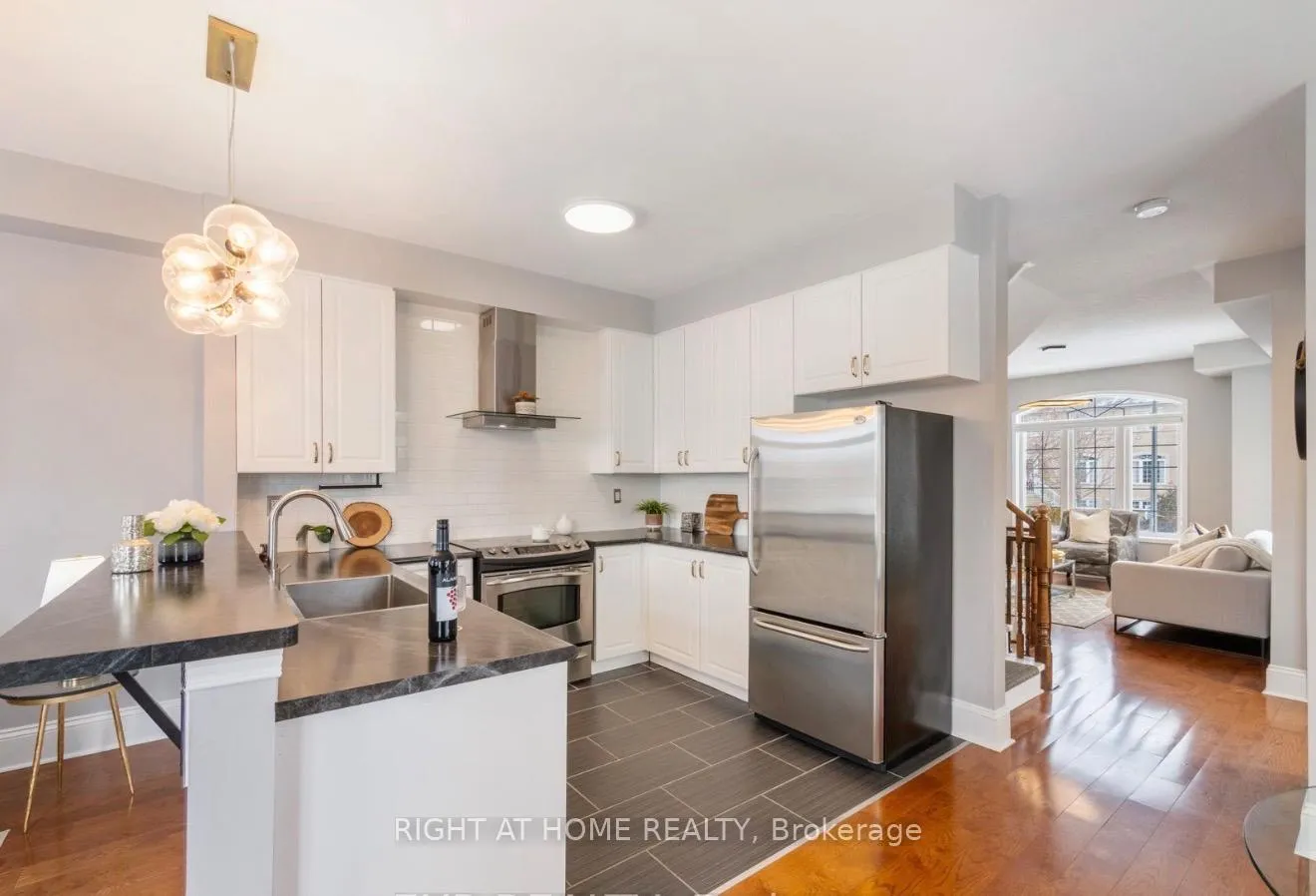 Photo 9 of 2342 Sutton Drive, Burlington, Orchard — HOMEH