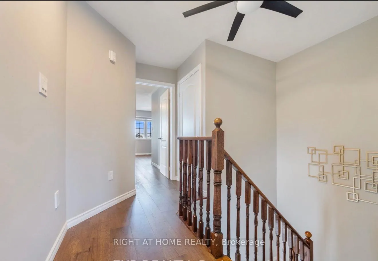 Photo 12 of 2342 Sutton Drive, Burlington, Orchard — HOMEH
