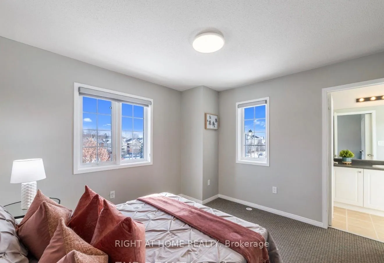 Photo 20 of 2342 Sutton Drive, Burlington, Orchard — HOMEH
