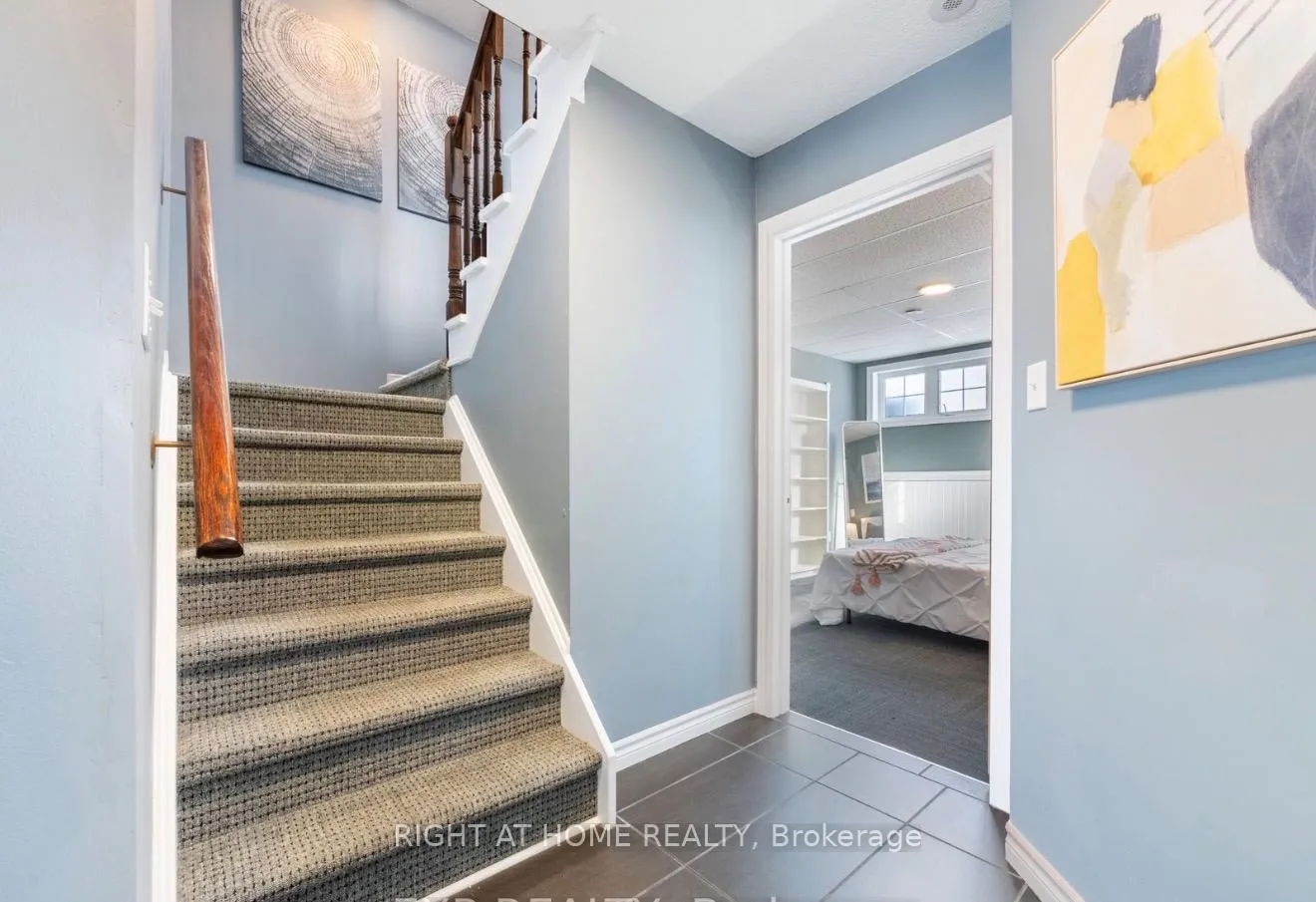 Photo 23 of 2342 Sutton Drive, Burlington, Orchard — HOMEH