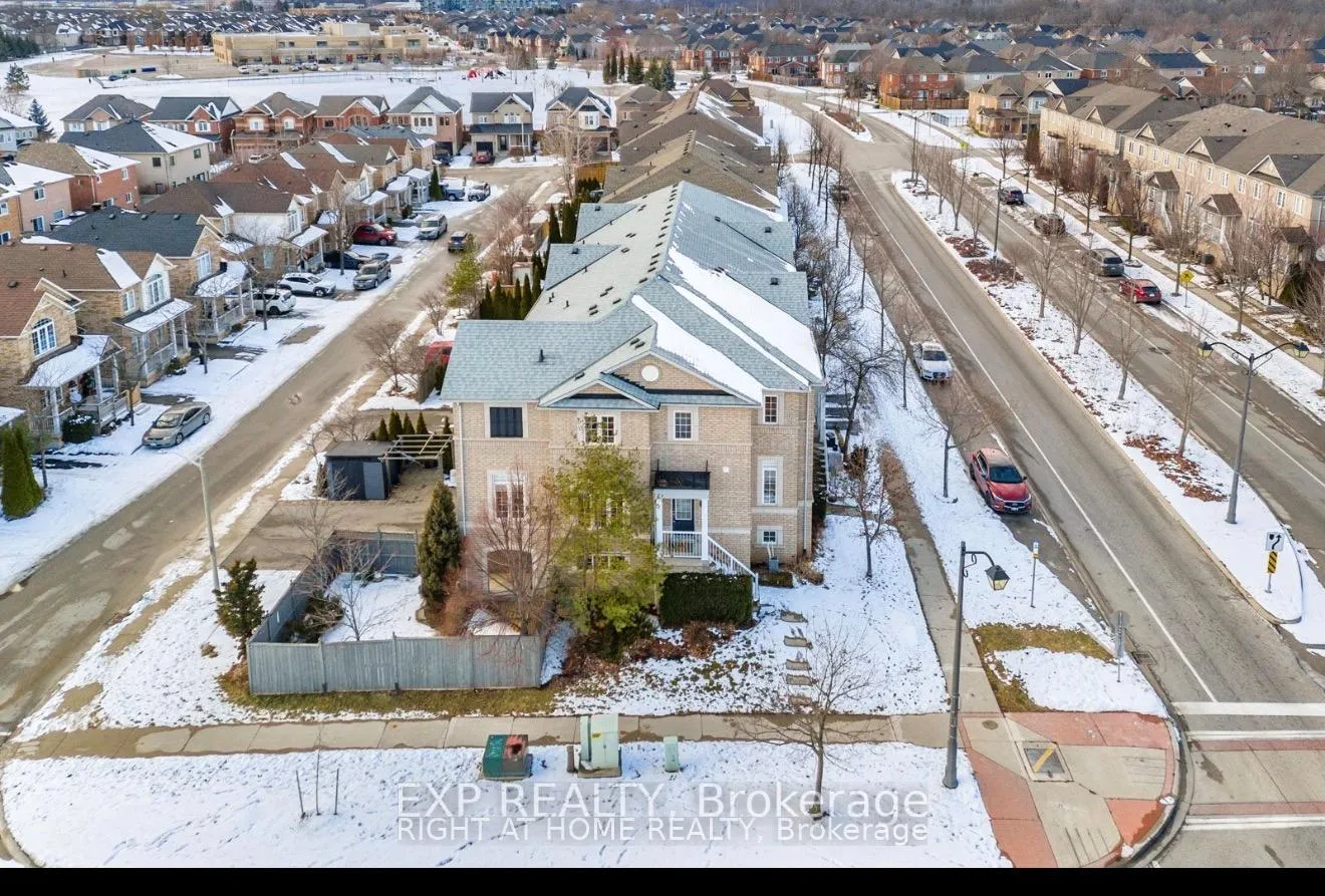 Photo 27 of 2342 Sutton Drive, Burlington, Orchard — HOMEH