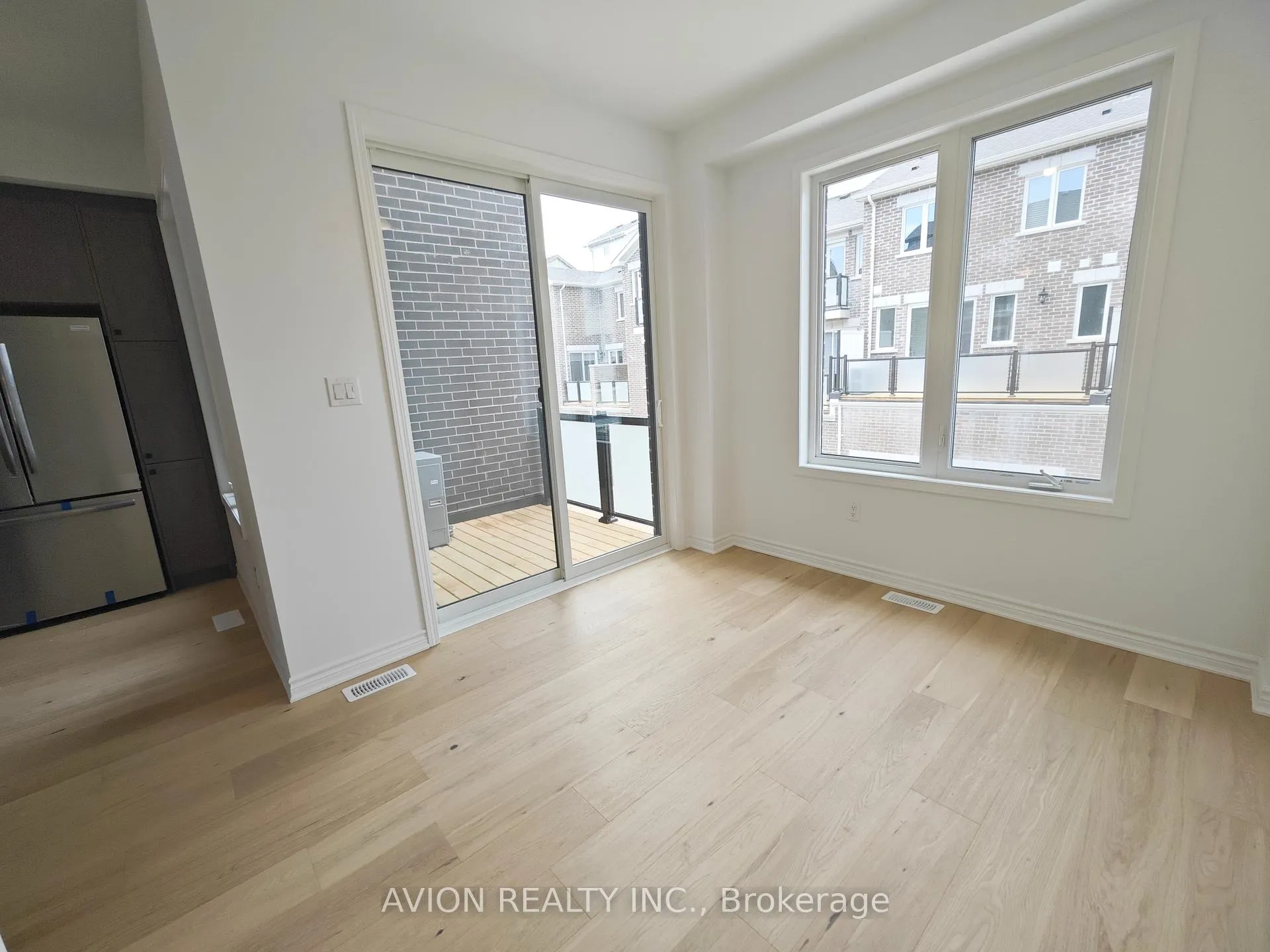 Photo 9 of 18 Avani Avenue, Markham, Rural Markham — HOMEH