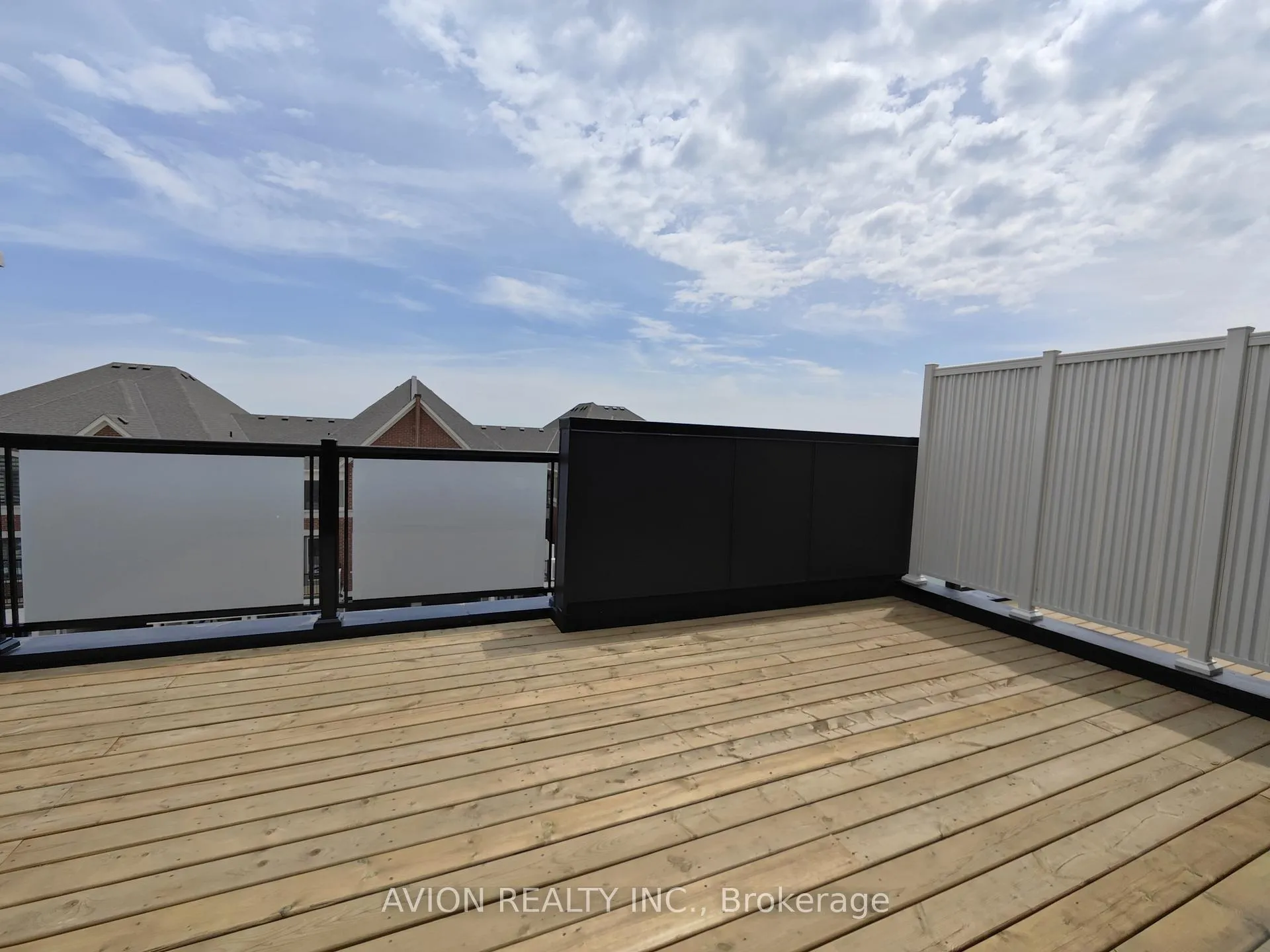 Photo 18 of 18 Avani Avenue, Markham, Rural Markham — HOMEH