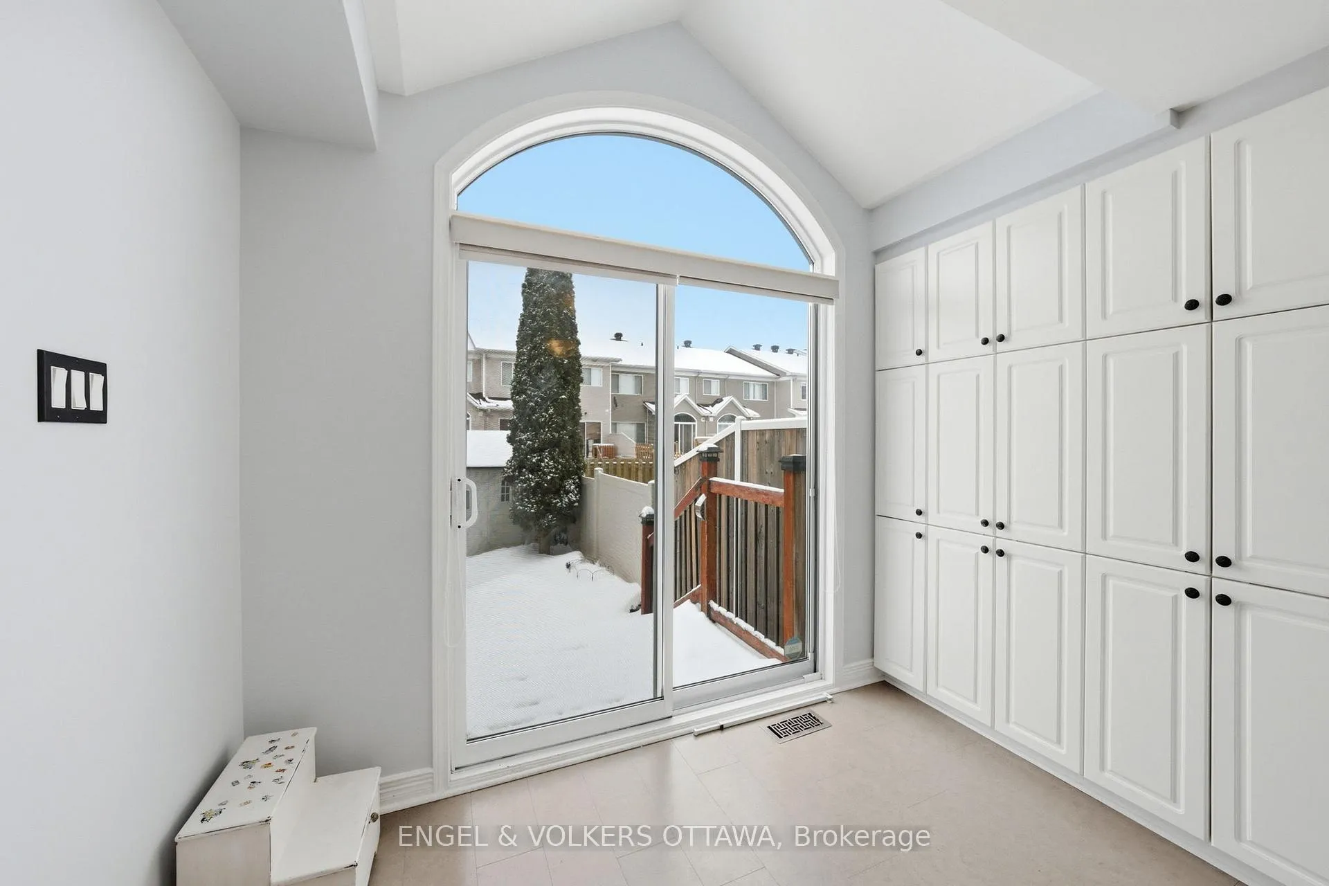 Photo 10 of 2190 Liska Street, Ottawa, Avalon East — HOMEH