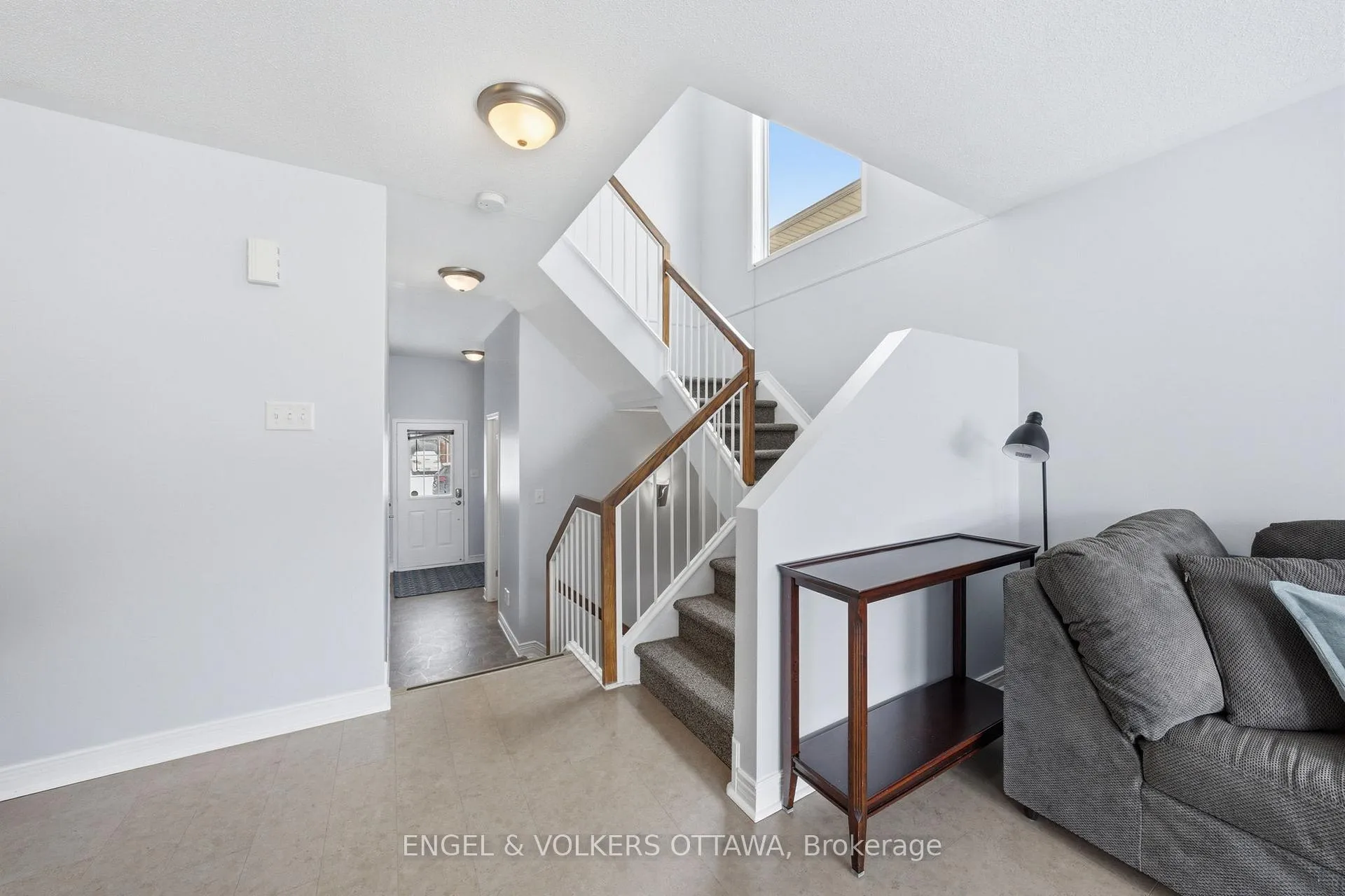 Photo 11 of 2190 Liska Street, Ottawa, Avalon East — HOMEH