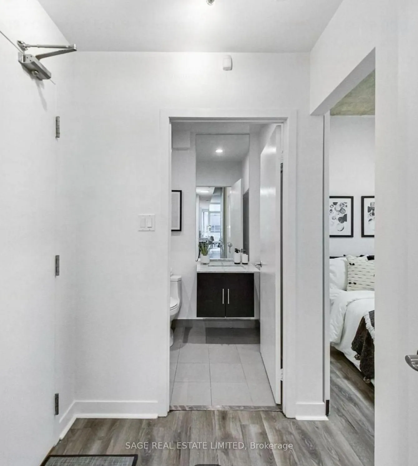 Photo 14 of Unit 208, 127 Queen Street E, Toronto, Church-Yonge Corridor — HOMEH