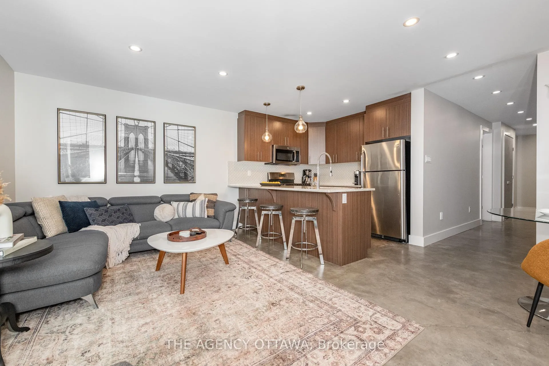 Photo 13 of Unit 2, 946 Colonel By Drive, Ottawa, Old Ottawa South — HOMEH