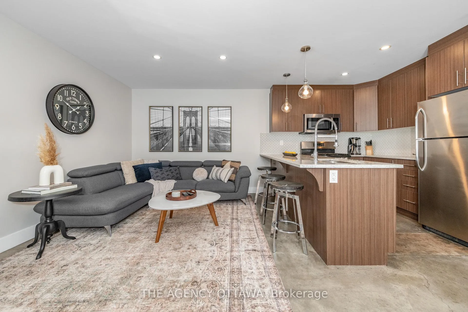 Photo 14 of Unit 2, 946 Colonel By Drive, Ottawa, Old Ottawa South — HOMEH