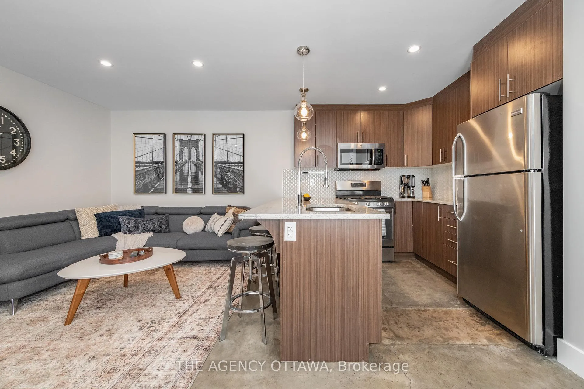 Photo 15 of Unit 2, 946 Colonel By Drive, Ottawa, Old Ottawa South — HOMEH