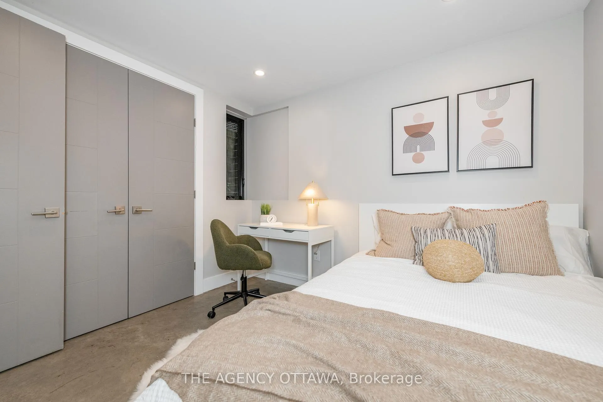 Photo 25 of Unit 2, 946 Colonel By Drive, Ottawa, Old Ottawa South — HOMEH