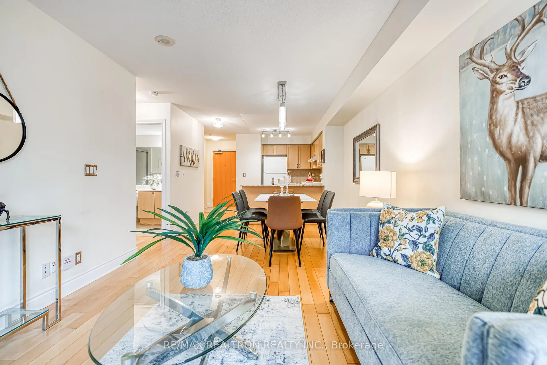 Photo 18 of Unit 209, 32 Clegg Road, Markham, Unionville — HOMEH