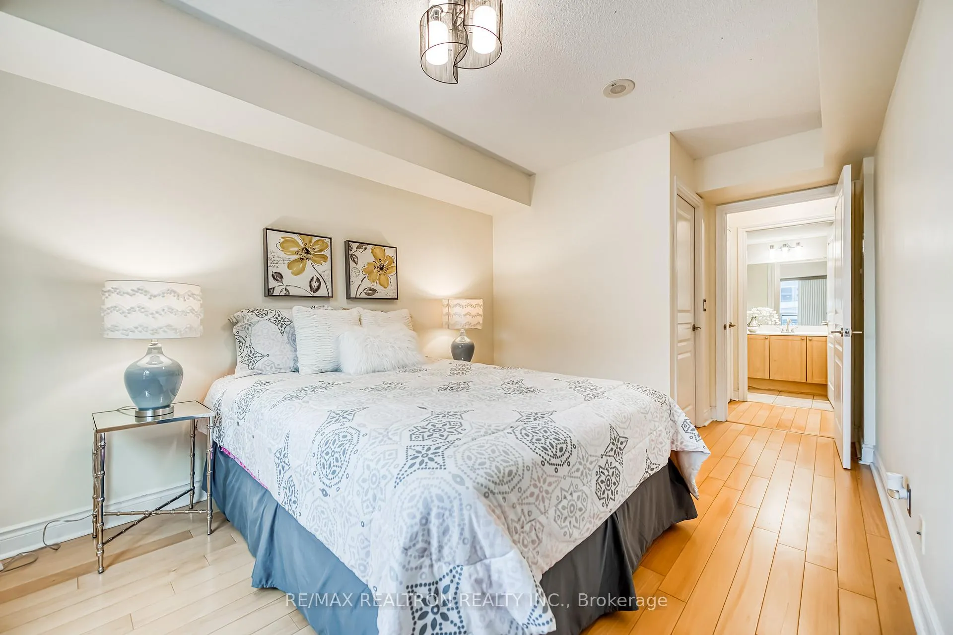 Photo 24 of Unit 209, 32 Clegg Road, Markham, Unionville — HOMEH