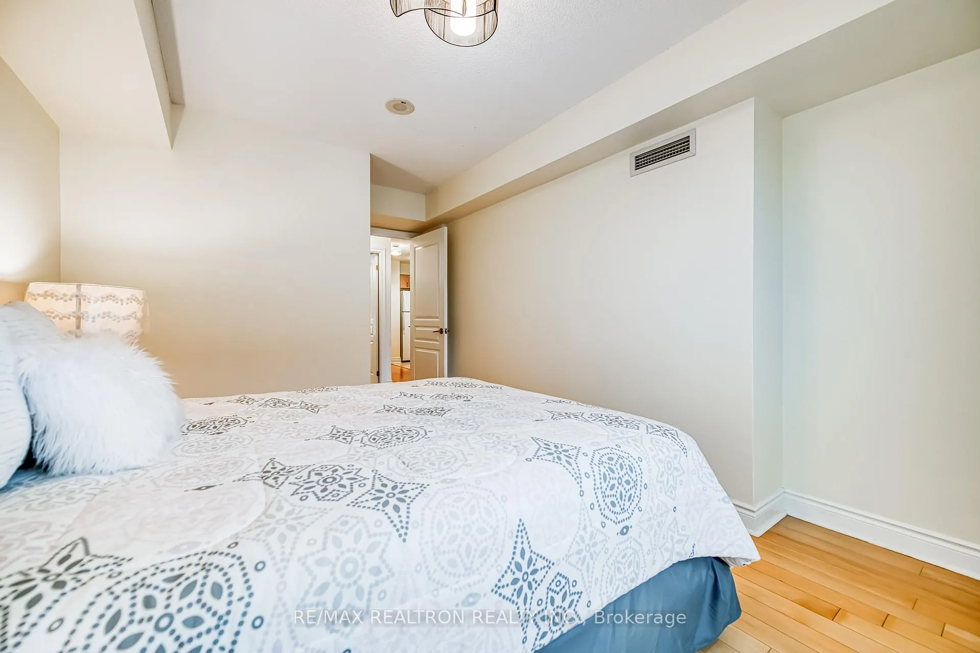 Photo 25 of Unit 209, 32 Clegg Road, Markham, Unionville — HOMEH