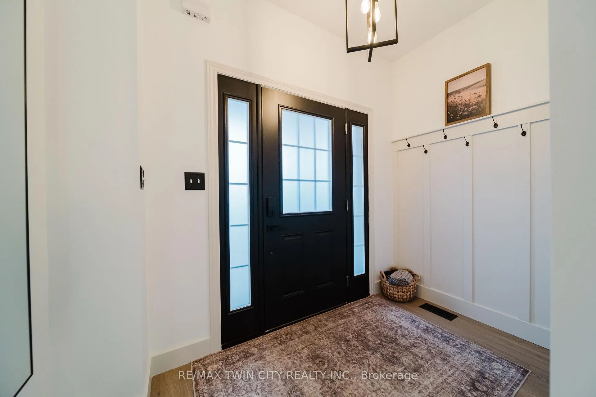 Photo 2 of 22 Bettschen Lane, Wilmot — HOMEH