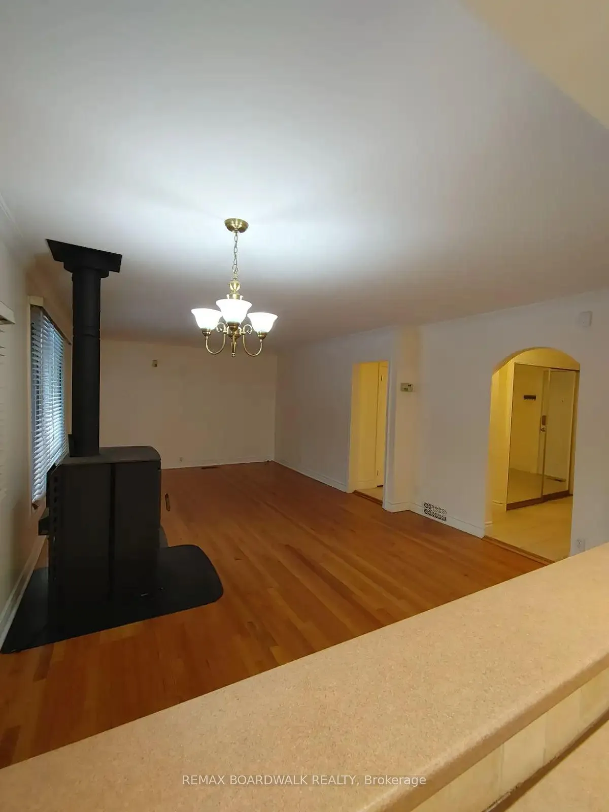 Photo 3 of Unit Unit A, 4918 Leitrim Road, Ottawa, Carlsbad Springs — HOMEH