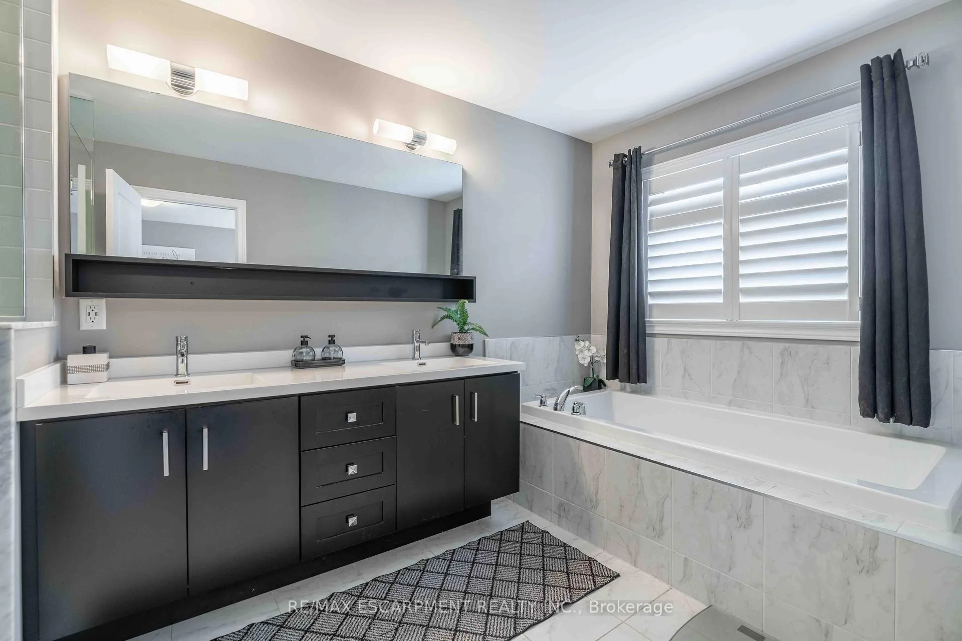Photo 17 of Unit 29, 1890 Rymal Road, Hamilton, Rural Glanbrook — HOMEH