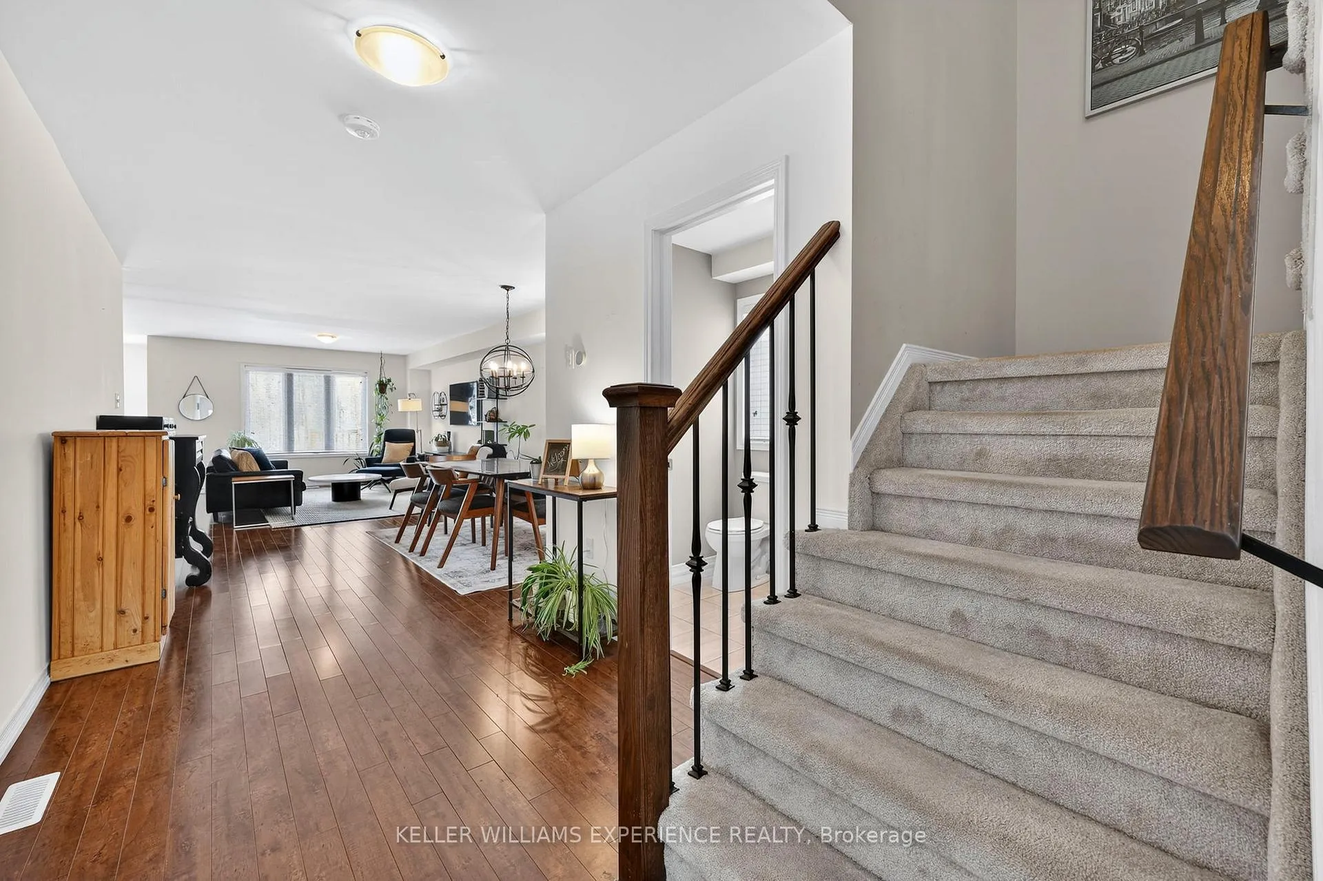 Photo 3 of 225 Diana Drive, Orillia — HOMEH