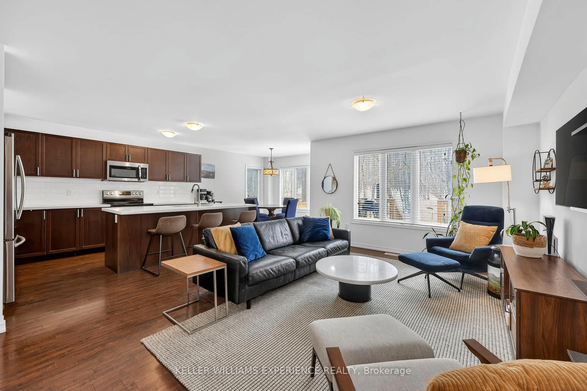 Photo 8 of 225 Diana Drive, Orillia — HOMEH