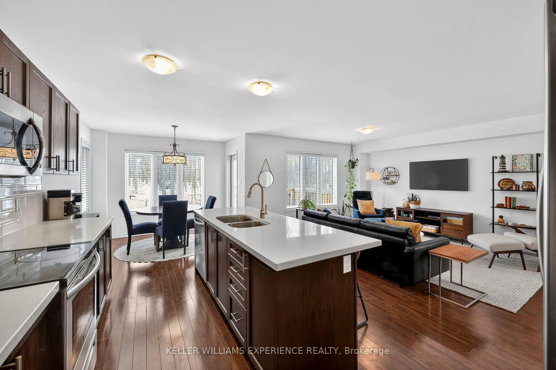 Photo 10 of 225 Diana Drive, Orillia — HOMEH