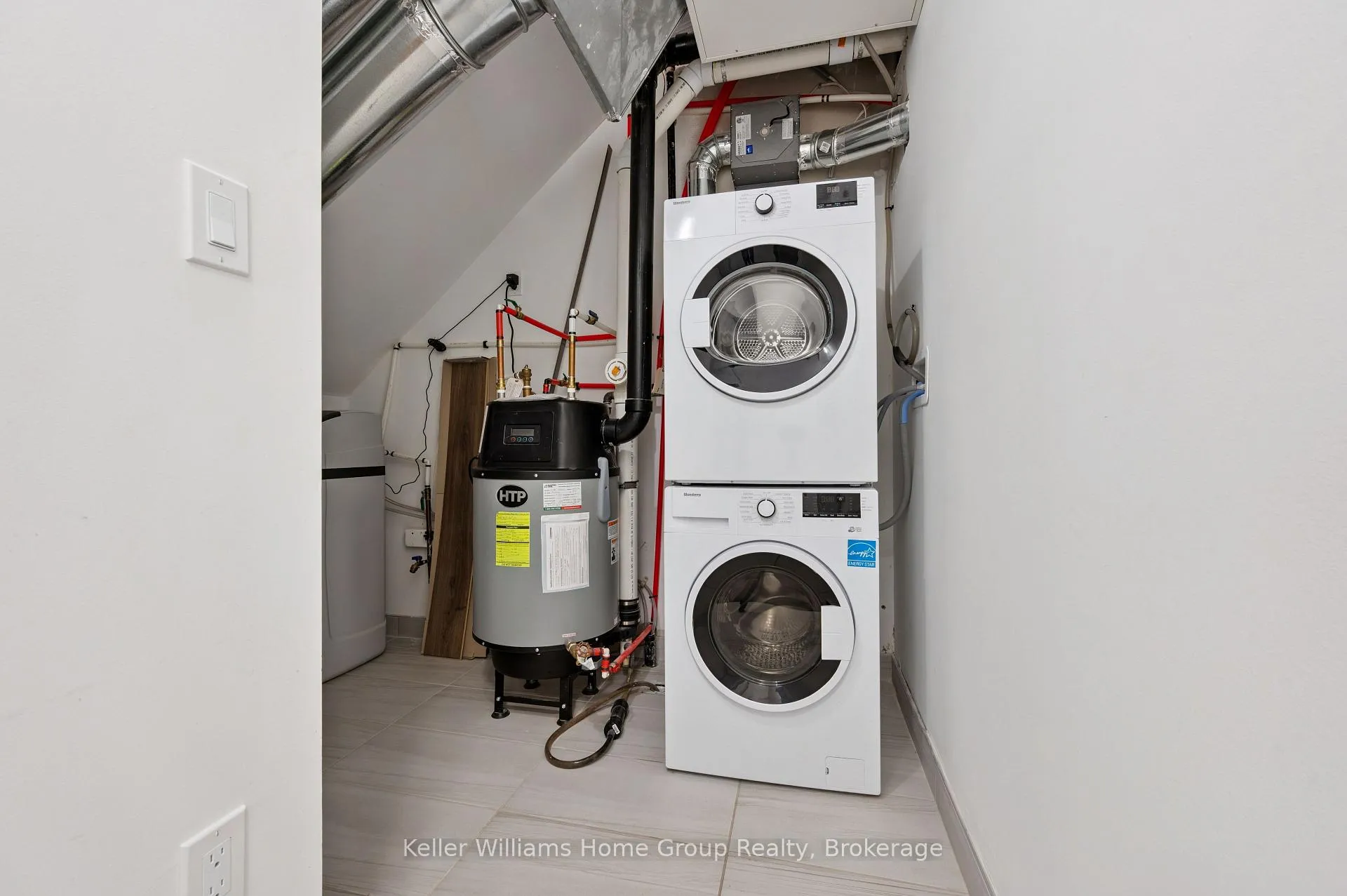 Photo 28 of Unit A15, 10 Palace Street, Kitchener — HOMEH