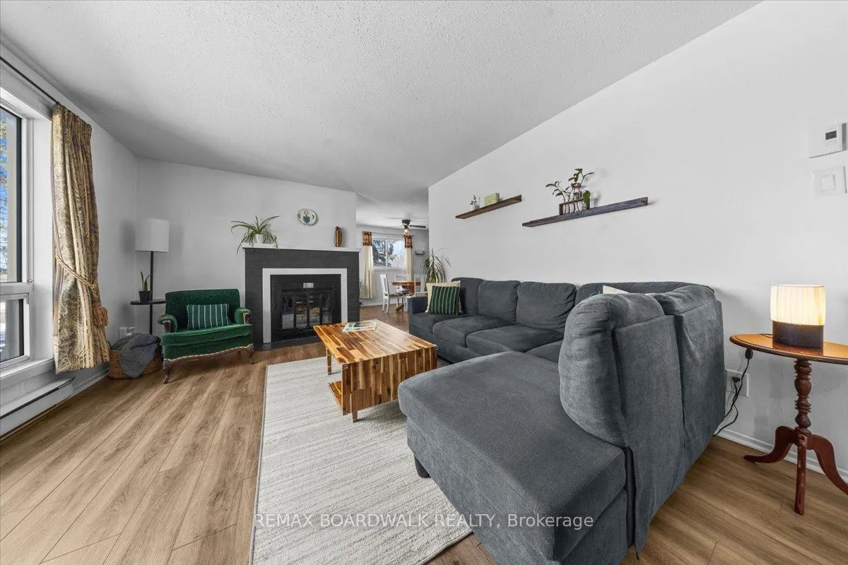 Photo 5 of Unit 46A, 802 St. Andre Drive, Ottawa, Hiawatha Park/Convent Glen — HOMEH