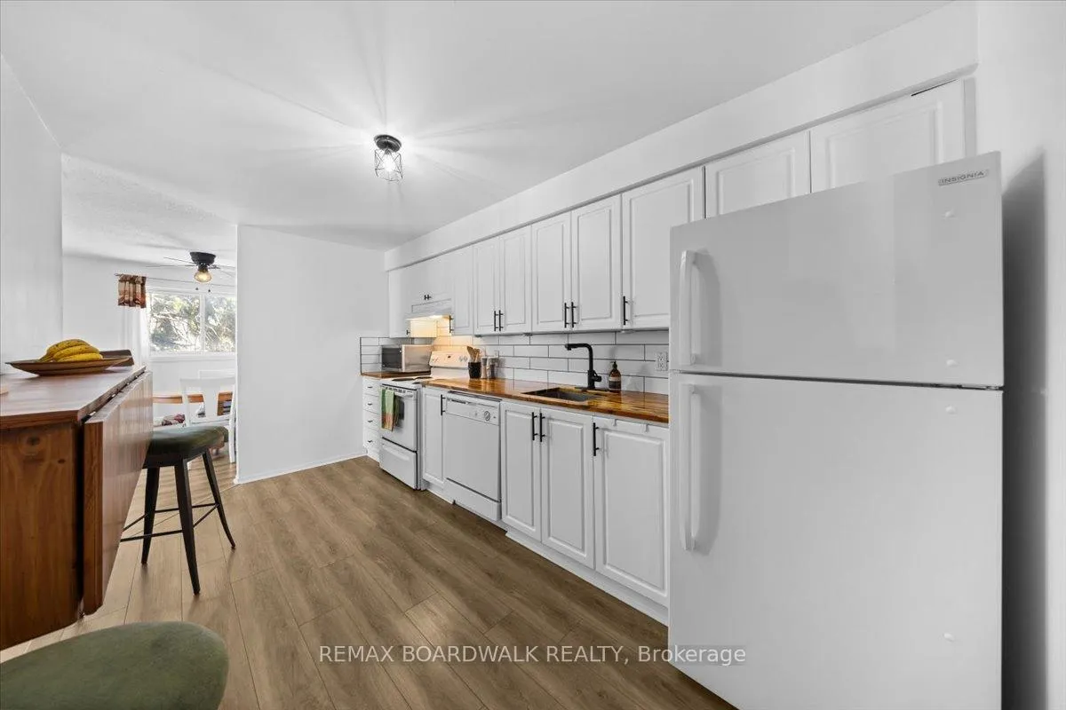 Photo 11 of Unit 46A, 802 St. Andre Drive, Ottawa, Hiawatha Park/Convent Glen — HOMEH
