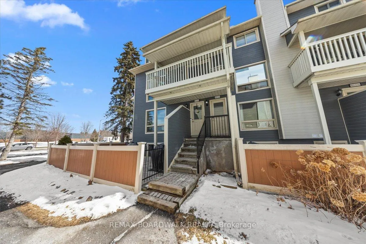 Photo 42 of Unit 46A, 802 St. Andre Drive, Ottawa, Hiawatha Park/Convent Glen — HOMEH