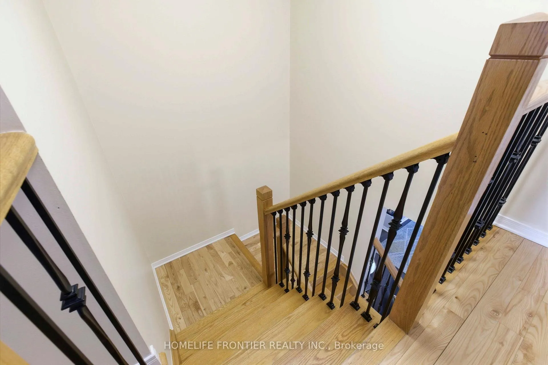 Photo 19 of 198 Pleasant Ridge Avenue, Vaughan, Patterson — HOMEH
