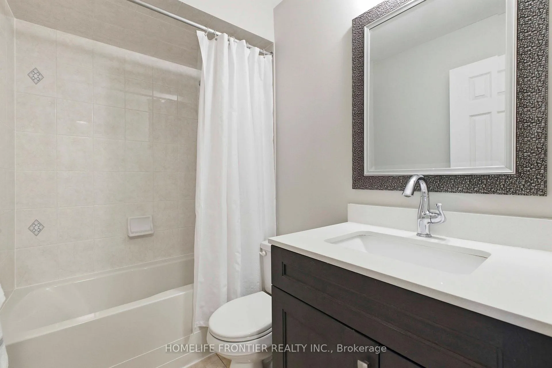 Photo 25 of 198 Pleasant Ridge Avenue, Vaughan, Patterson — HOMEH