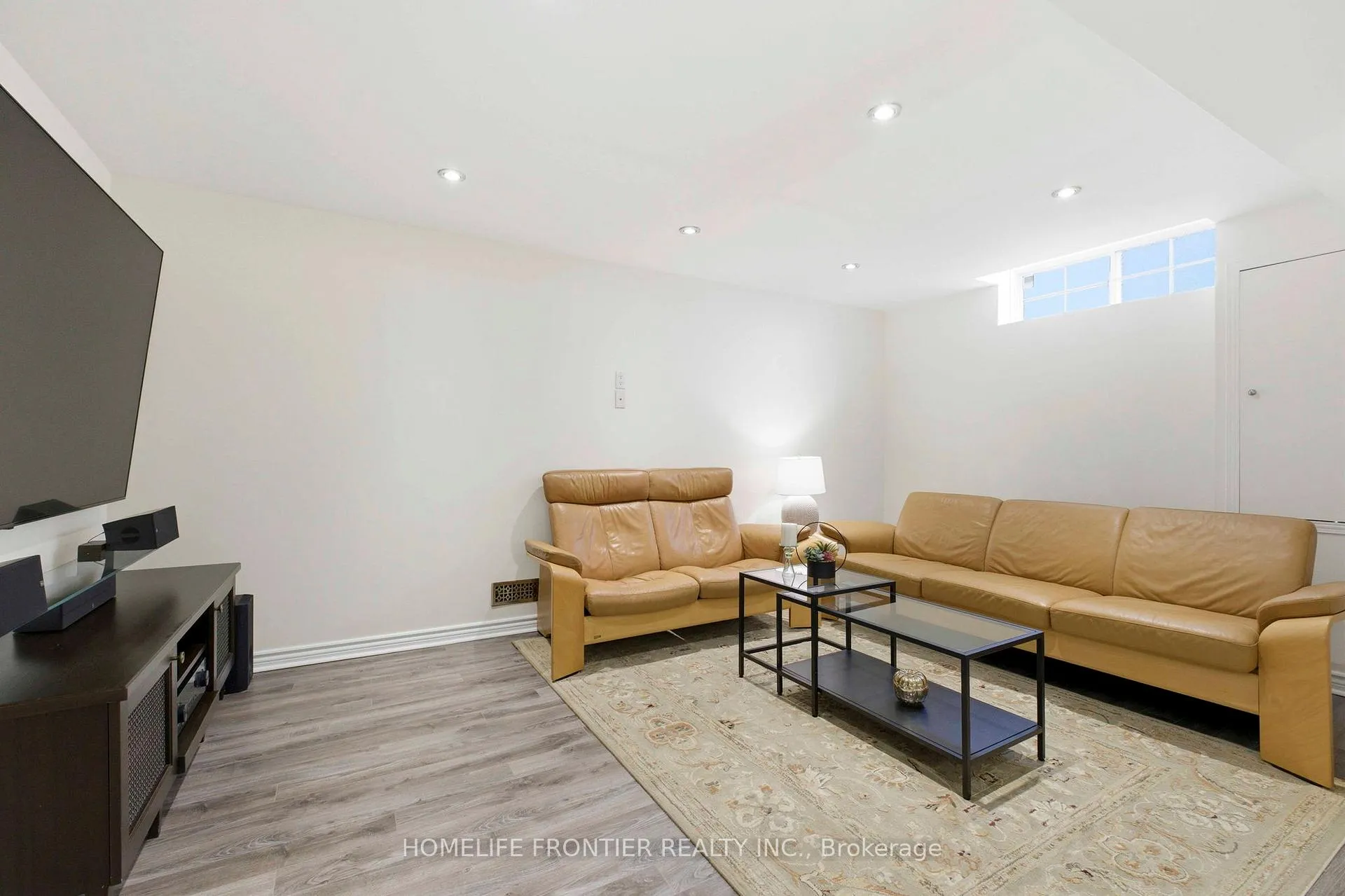 Photo 26 of 198 Pleasant Ridge Avenue, Vaughan, Patterson — HOMEH