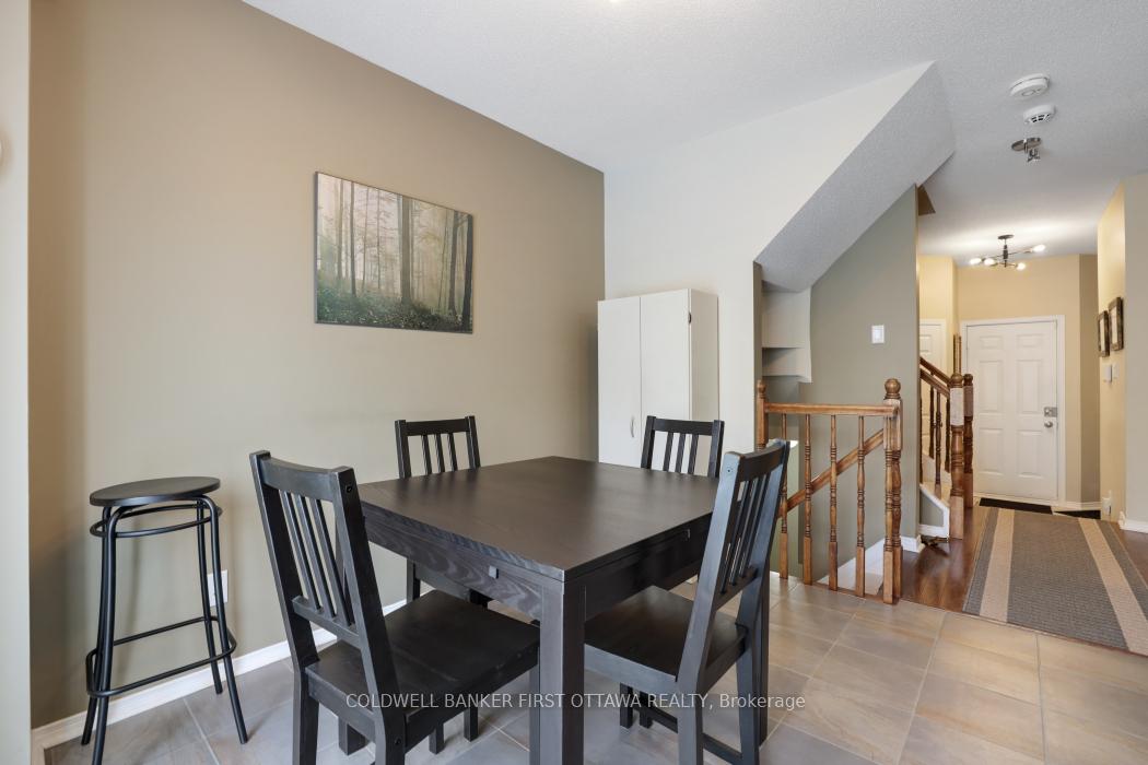 Photo 8 of 5 Margrave Avenue, Ottawa, Hunt Club Park/Greenboro — HOMEH