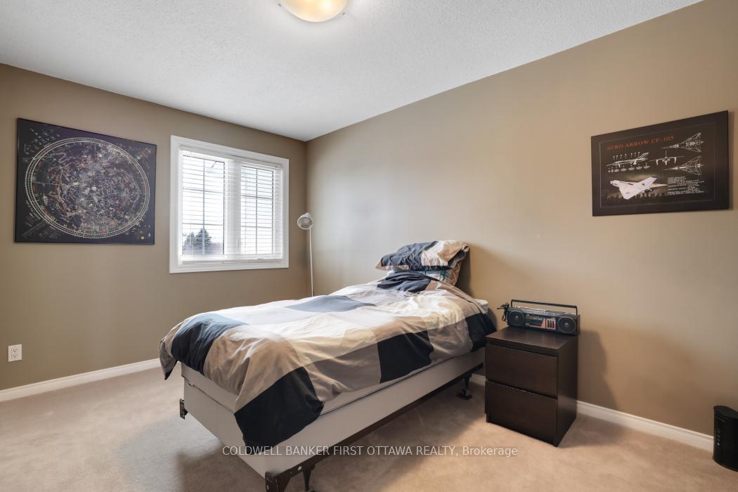 Photo 9 of 5 Margrave Avenue, Ottawa, Hunt Club Park/Greenboro — HOMEH