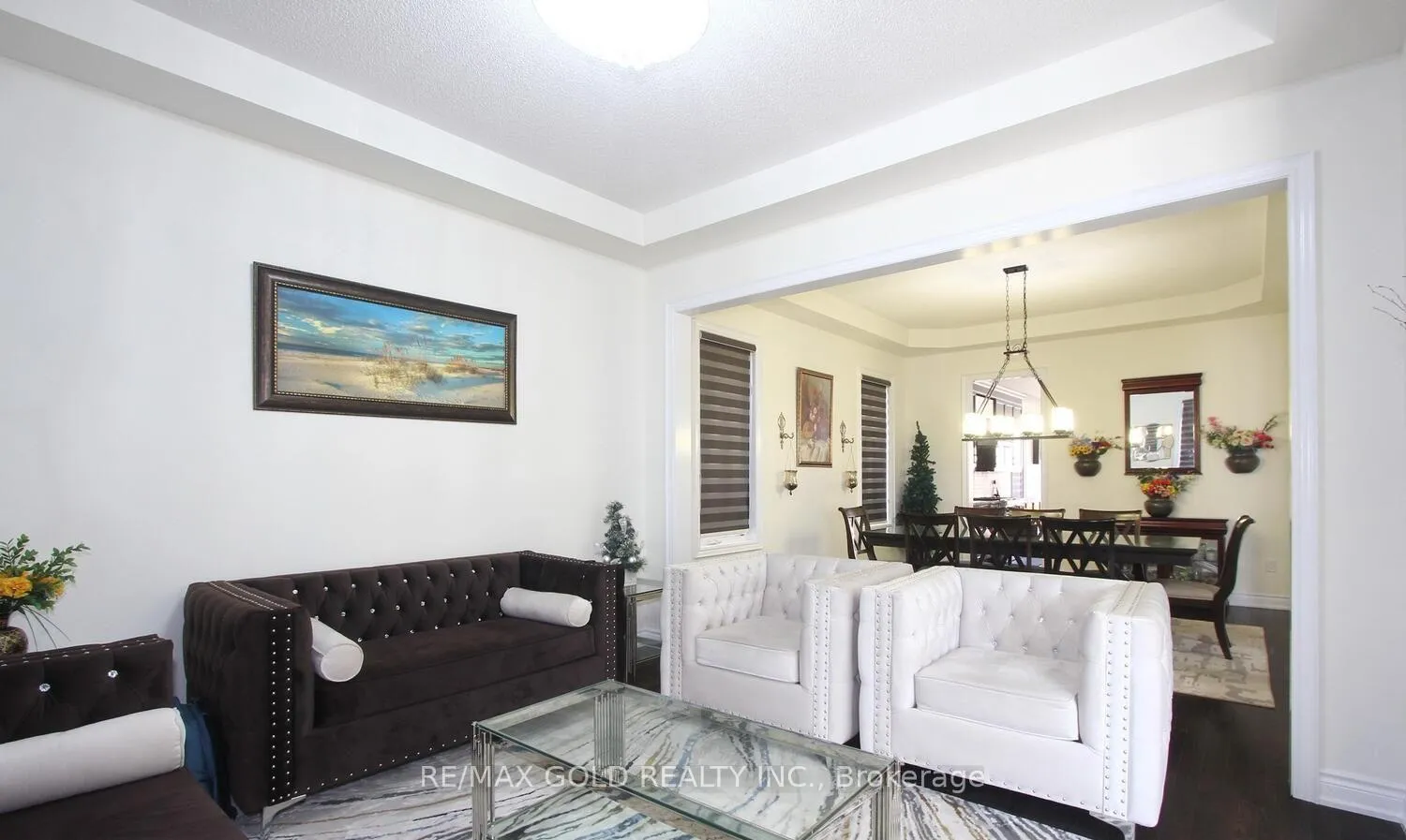 Photo 9 of 14 Ladbrook Crescent, Brampton, Credit Valley — HOMEH