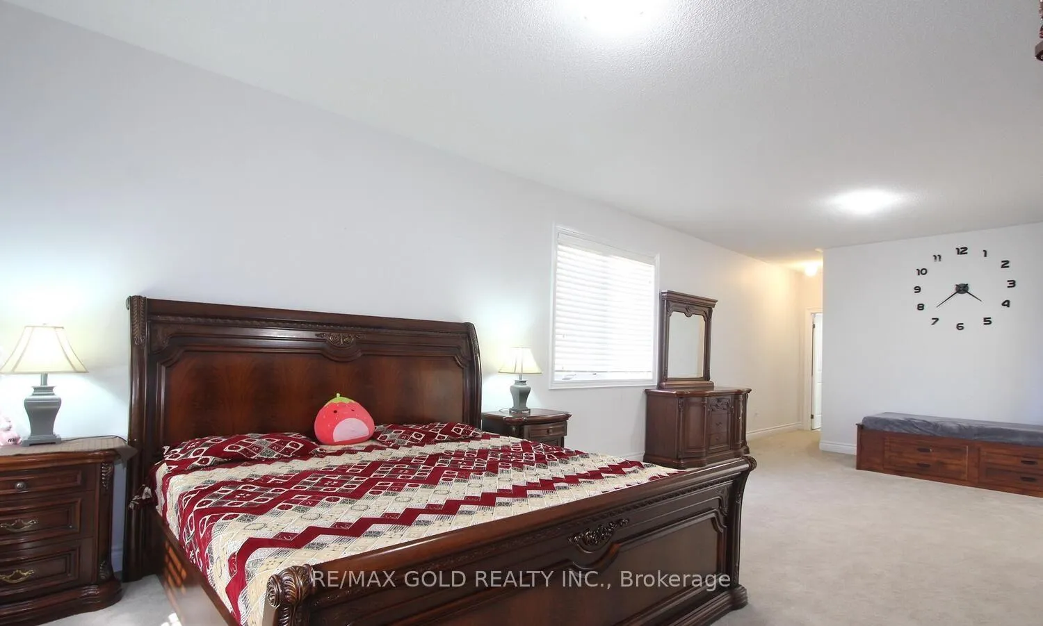 Photo 38 of 14 Ladbrook Crescent, Brampton, Credit Valley — HOMEH