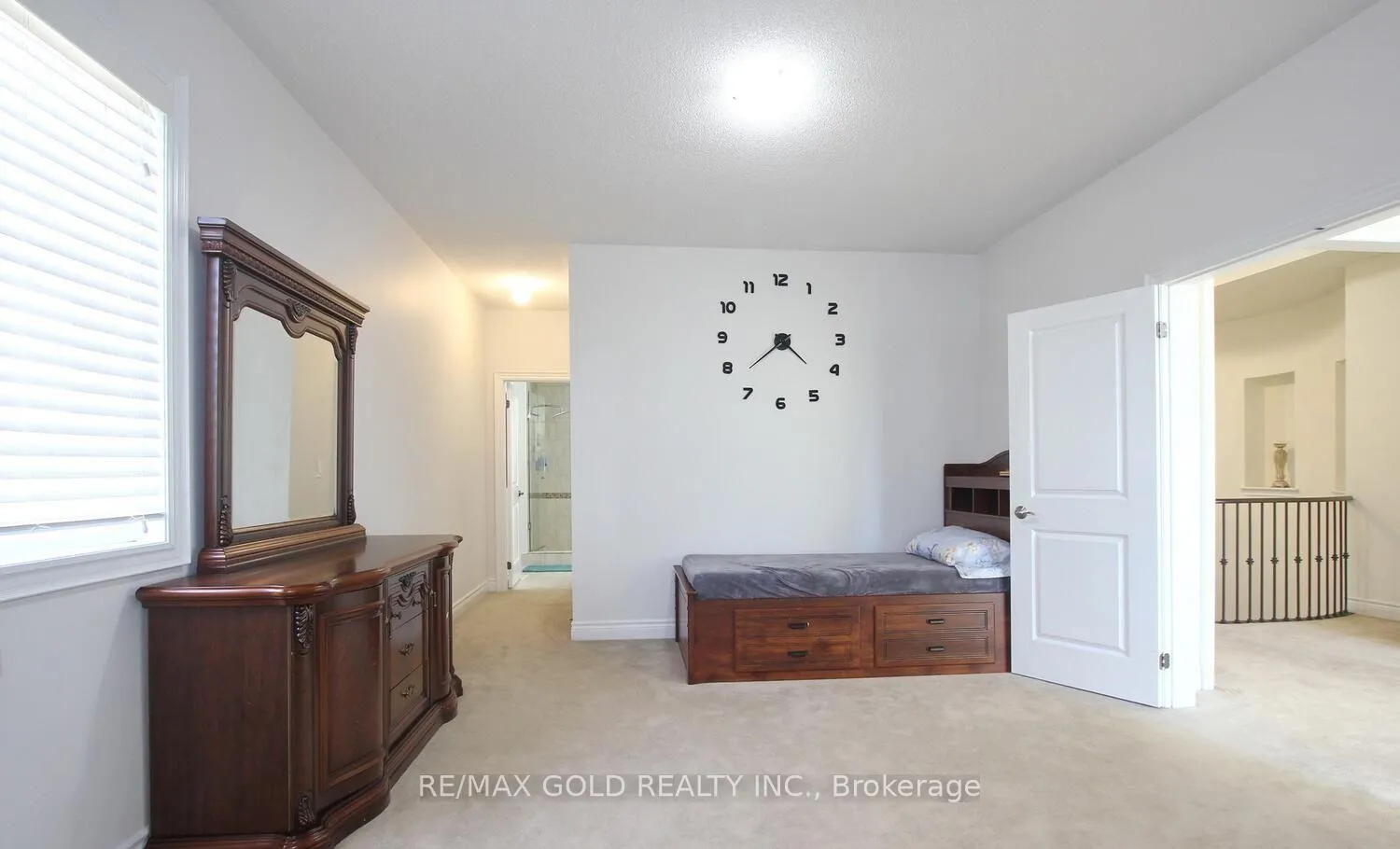 Photo 39 of 14 Ladbrook Crescent, Brampton, Credit Valley — HOMEH