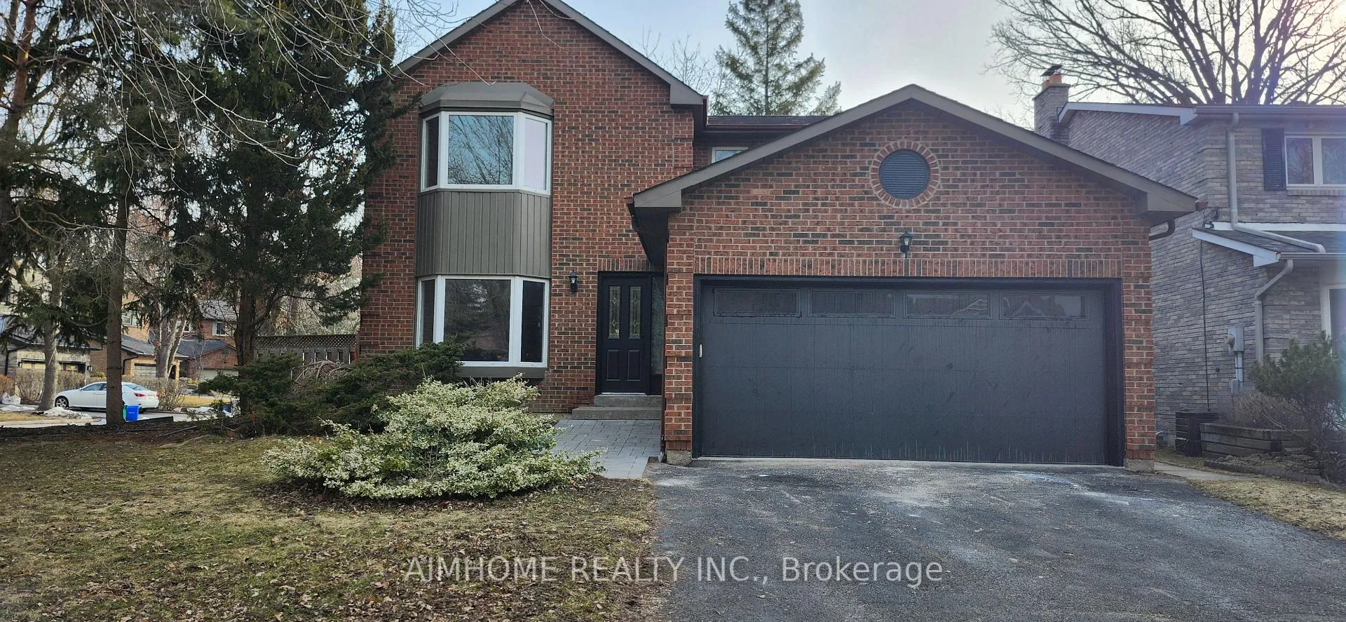 Photo 1 of 31 Spanhouse Crescent, Markham, Unionville — HOMEH
