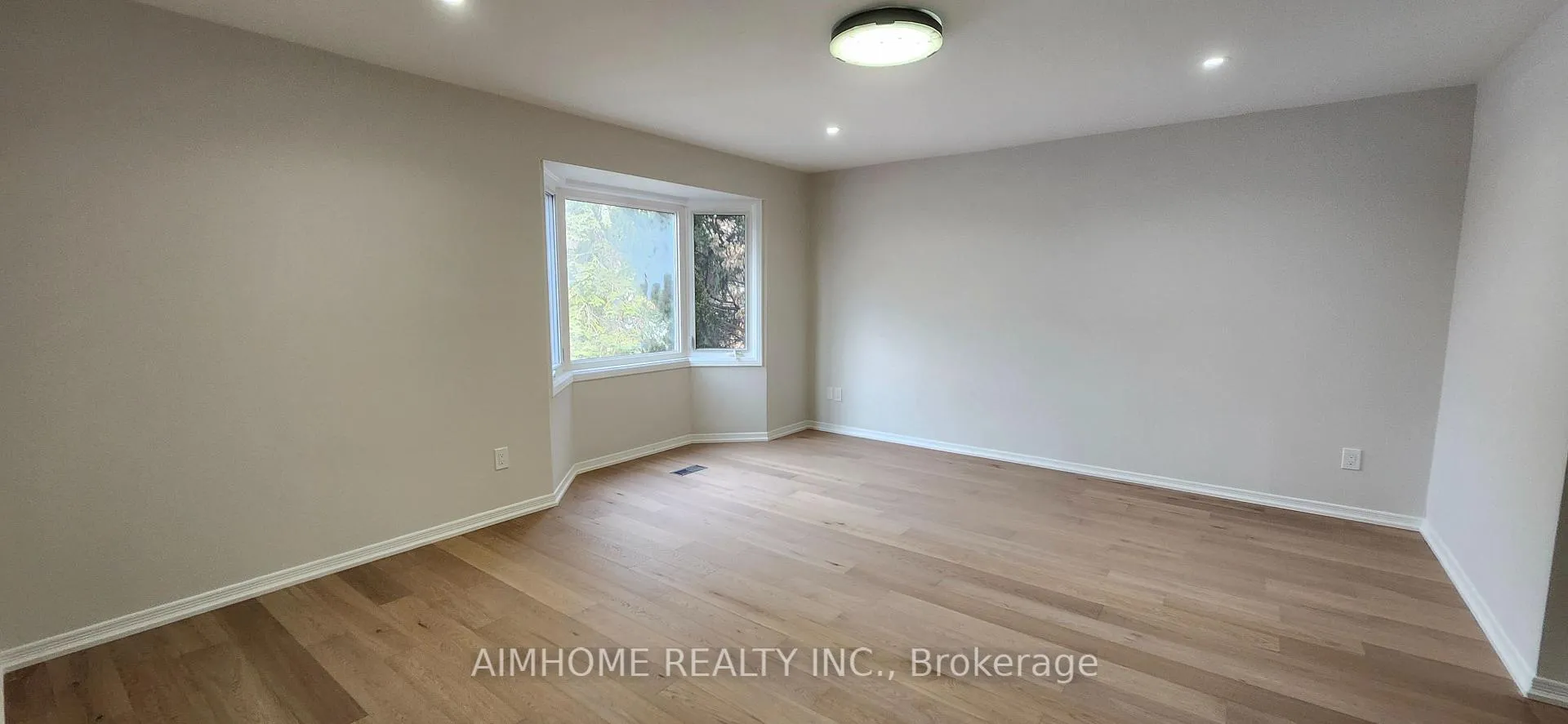 Photo 23 of 31 Spanhouse Crescent, Markham, Unionville — HOMEH