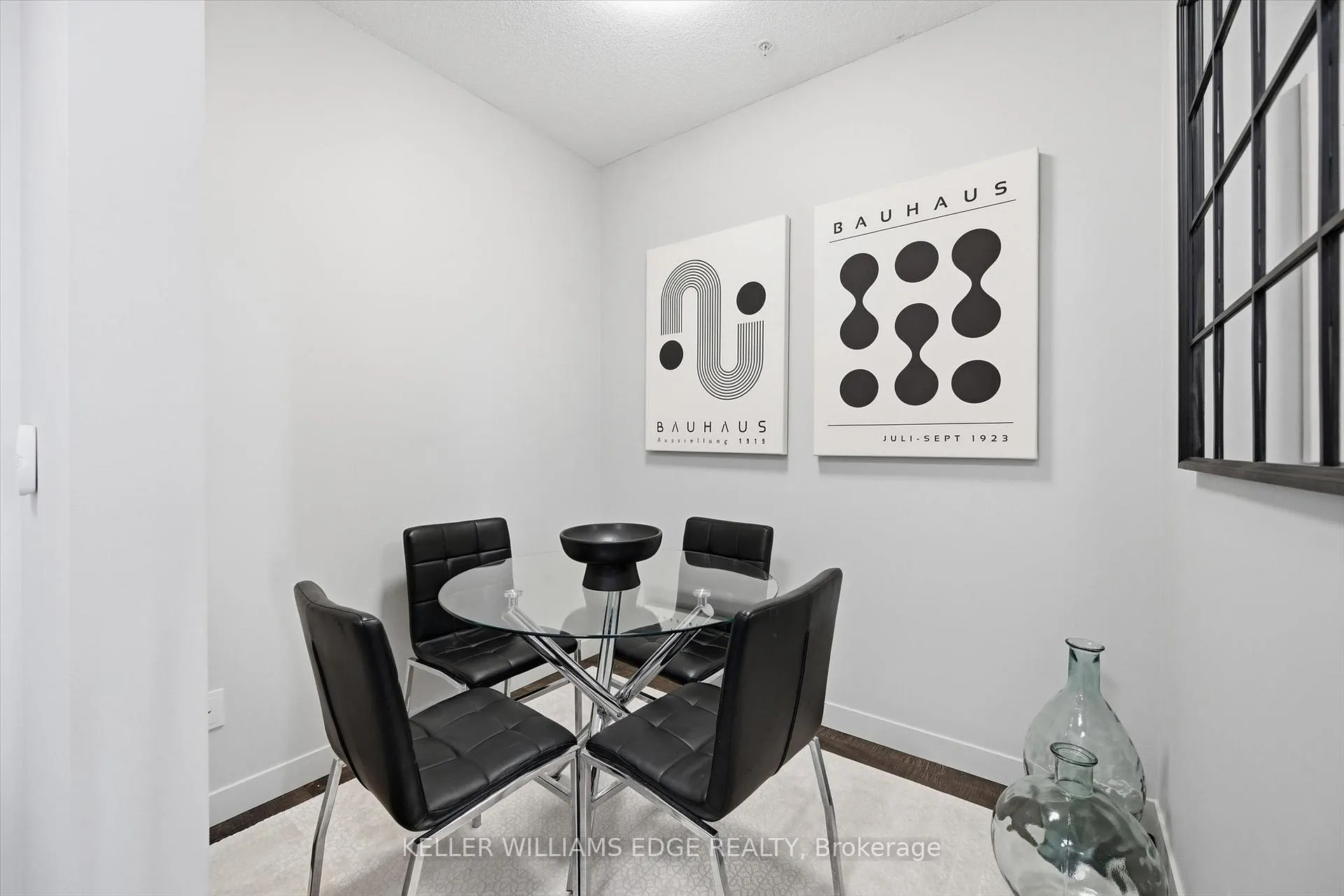 Photo 10 of Unit 1205, 2081 Fairview Street, Burlington, Freeman — HOMEH