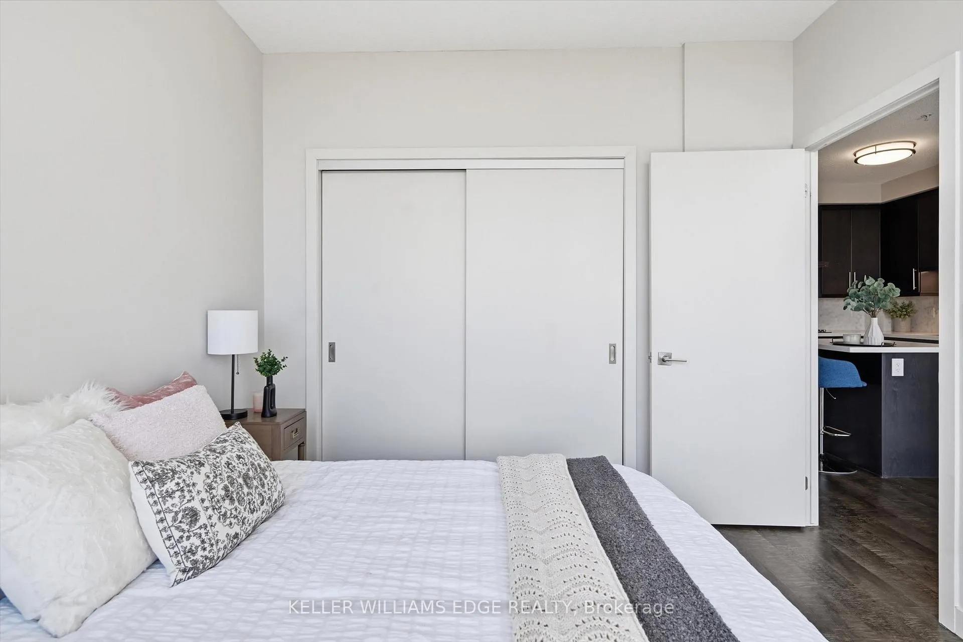 Photo 26 of Unit 1205, 2081 Fairview Street, Burlington, Freeman — HOMEH