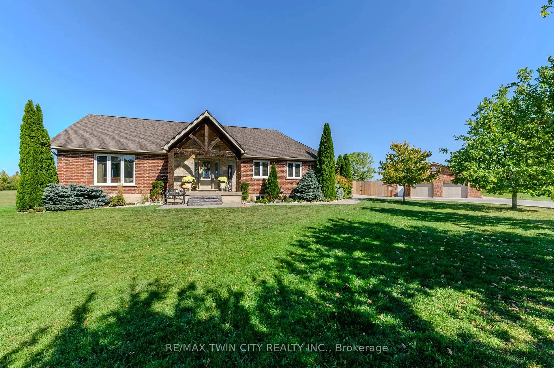 Photo 7 of 2350 Gainer Street, Thorold, Allanburg/Thorold South — HOMEH