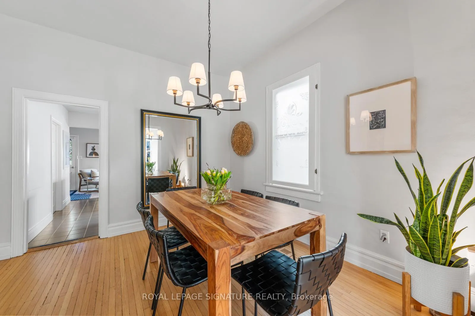 Photo 10 of 202 Silver Birch Avenue, Toronto, The Beaches — HOMEH