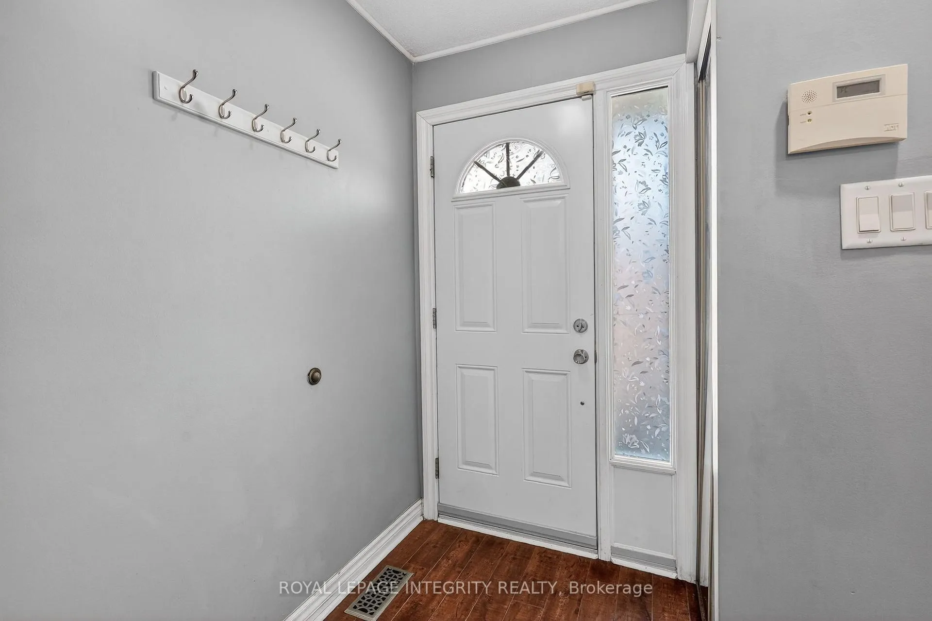 Photo 3 of Unit 85, 3180 Bannon Way, Ottawa, Blossom Park/Kemp Park/Findlay Creek — HOMEH
