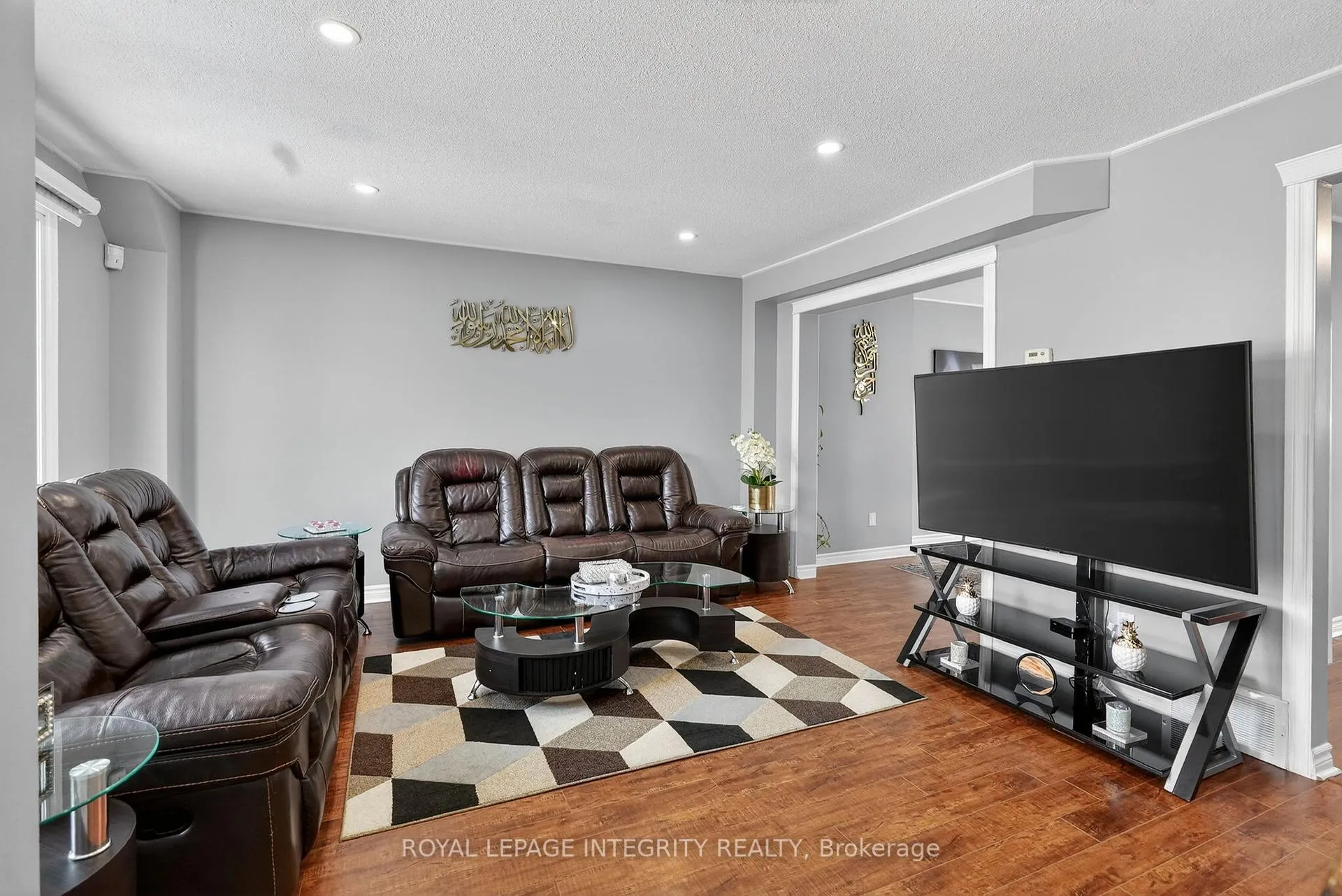 Photo 4 of Unit 85, 3180 Bannon Way, Ottawa, Blossom Park/Kemp Park/Findlay Creek — HOMEH